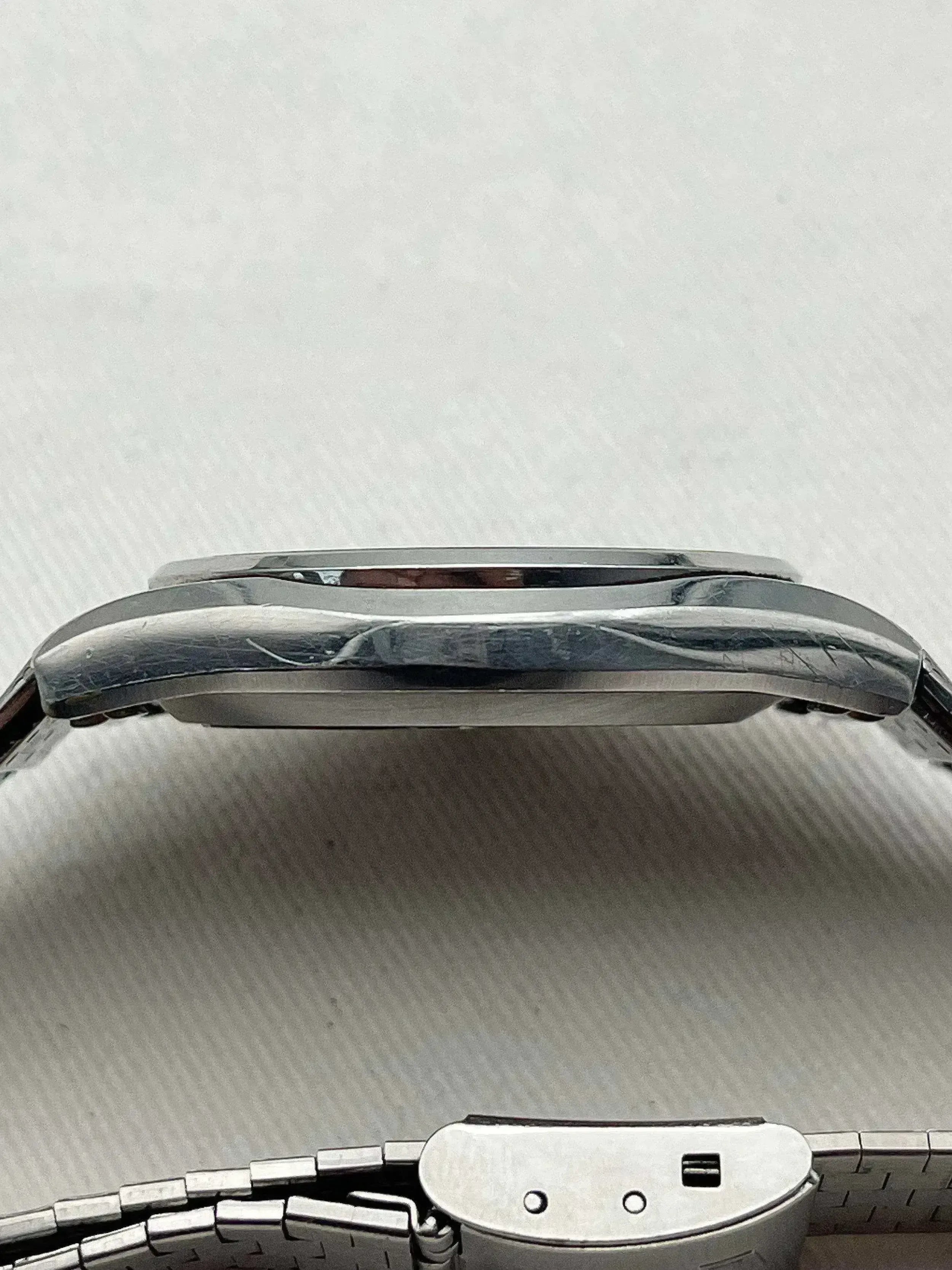 Seiko - King Quartz Daydate Kanji - 1977