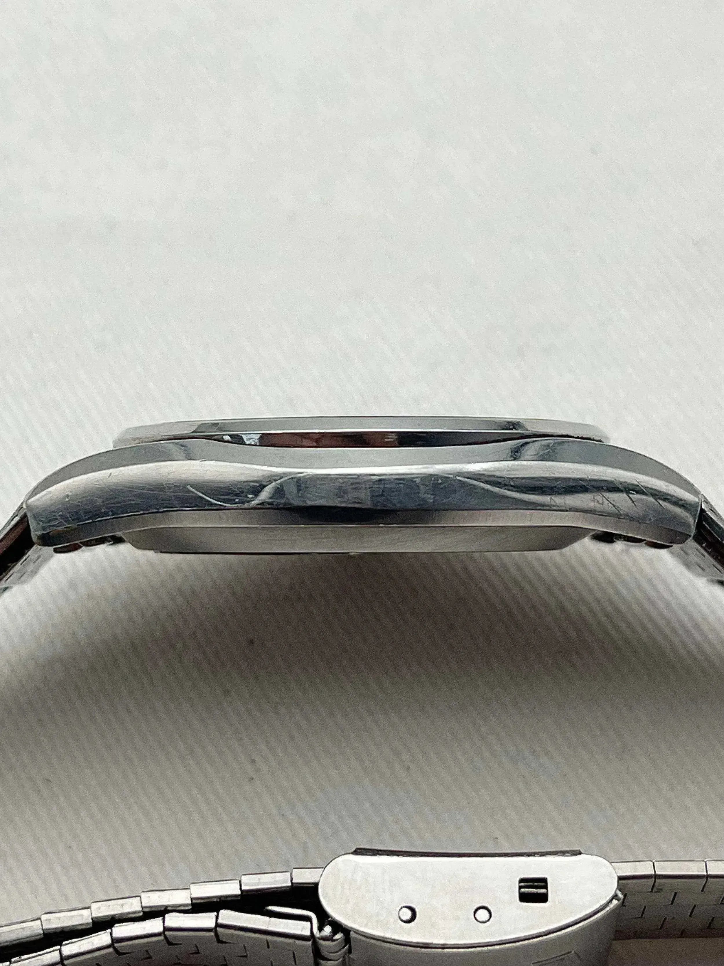 Seiko - King Quartz Daydate Kanji- 1977 - Atelier Victor