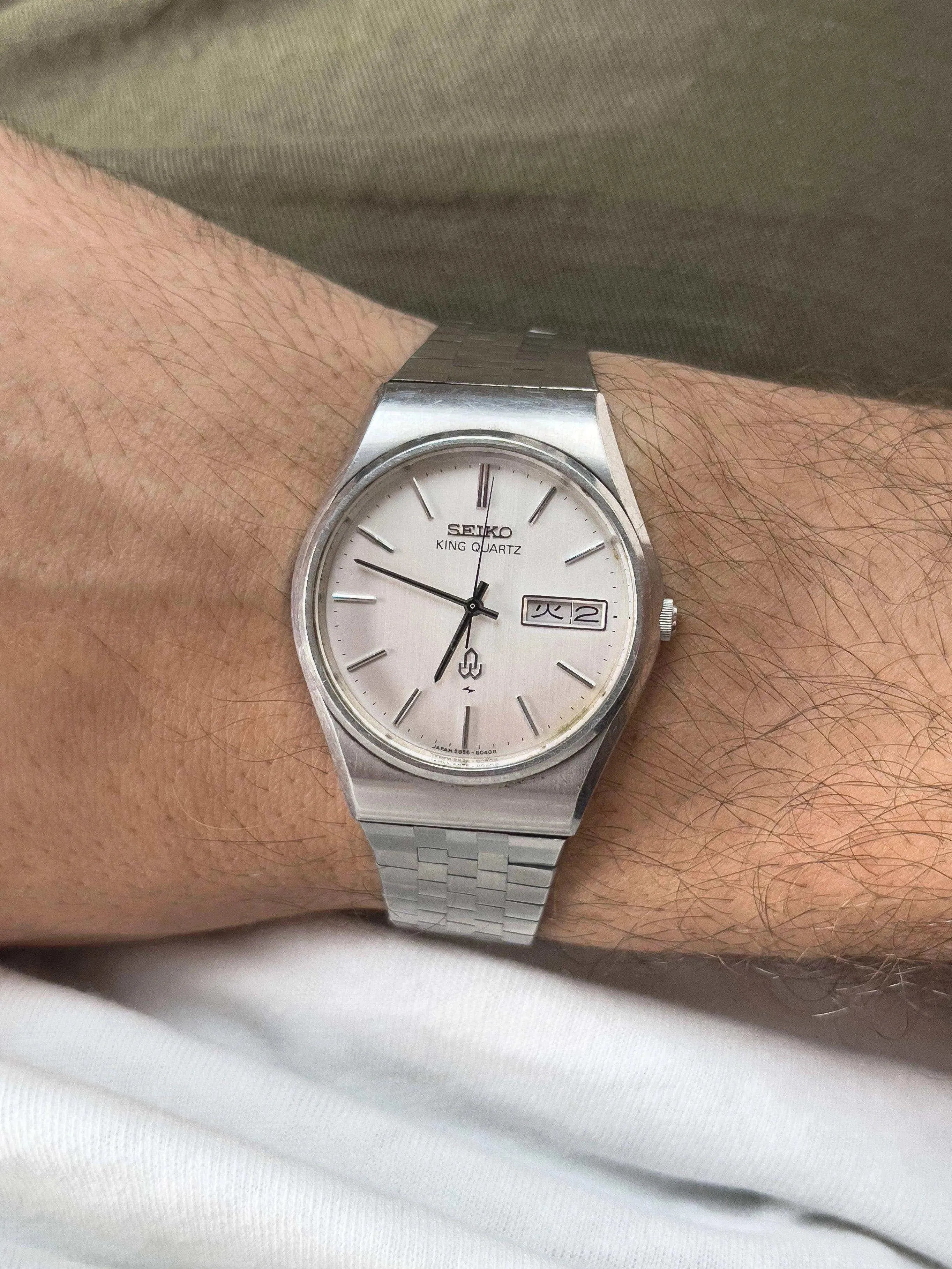 Seiko - King Quartz Daydate Kanji- 1977 - Atelier Victor Paris - Vintage Watch Shop Dubai