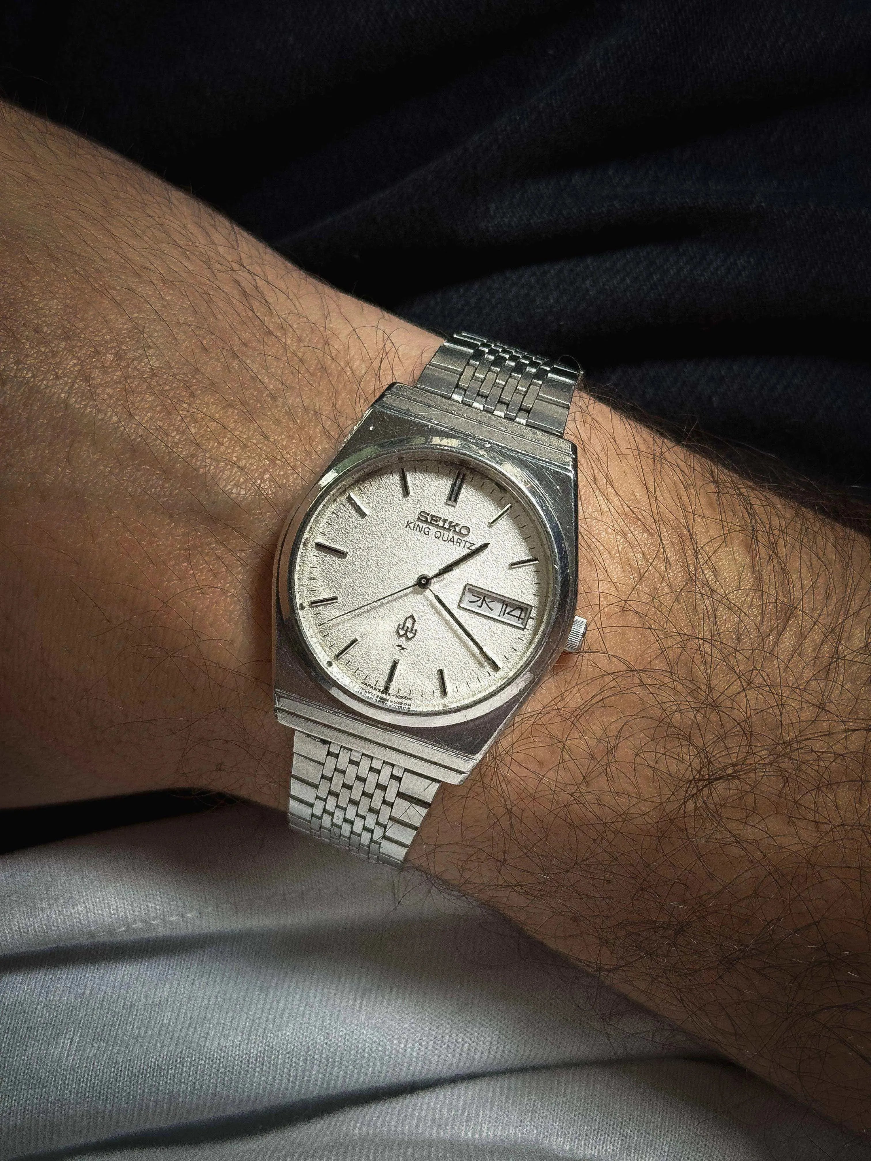 Seiko - King Quartz Moon Dial Kanji - 1978 - Atelier Victor Paris - Vintage Watch Shop Dubai