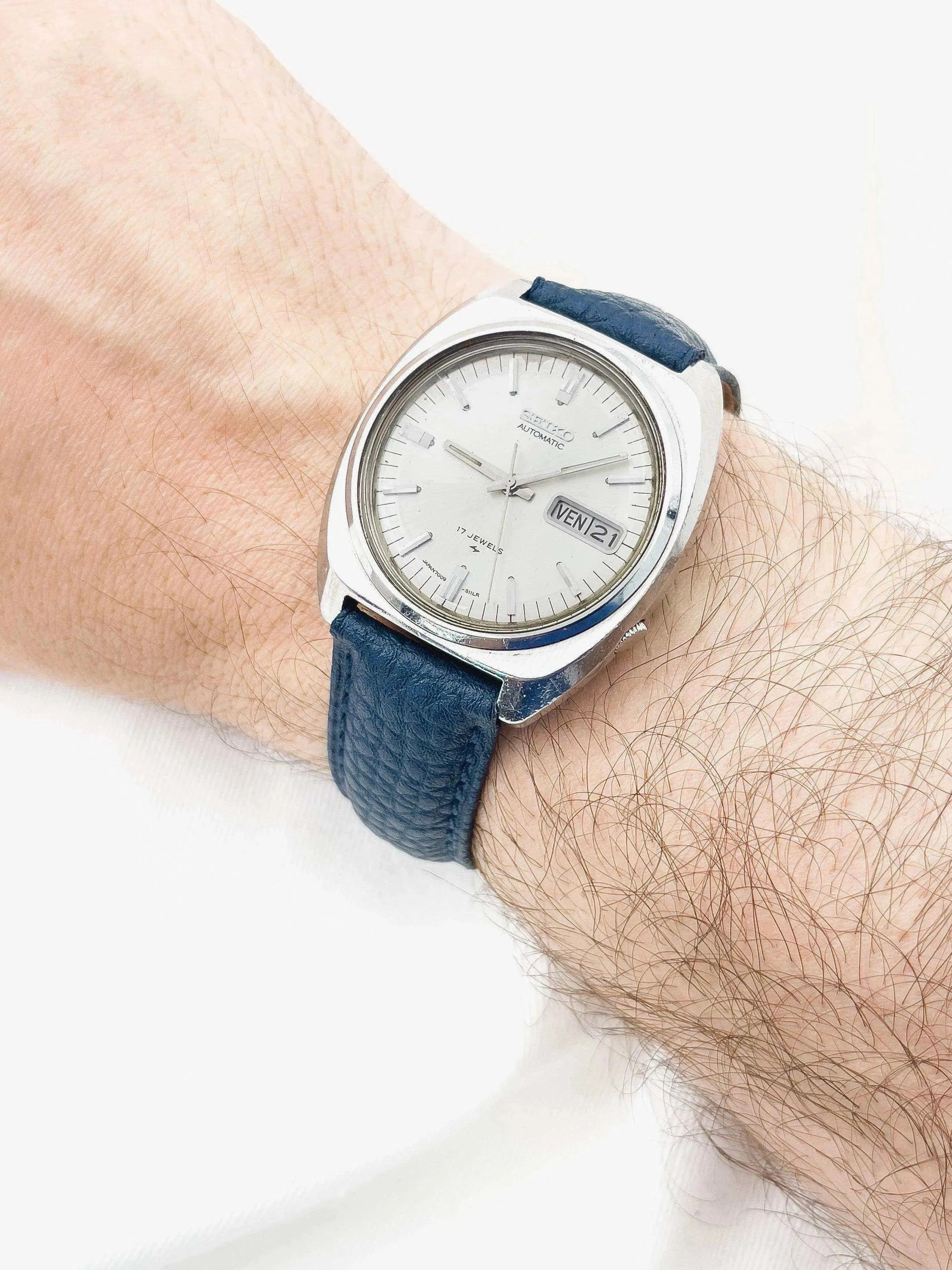 Seiko - L’Oréal Daydate - 1986 - Atelier Victor Paris - Vintage Watch Shop Dubai