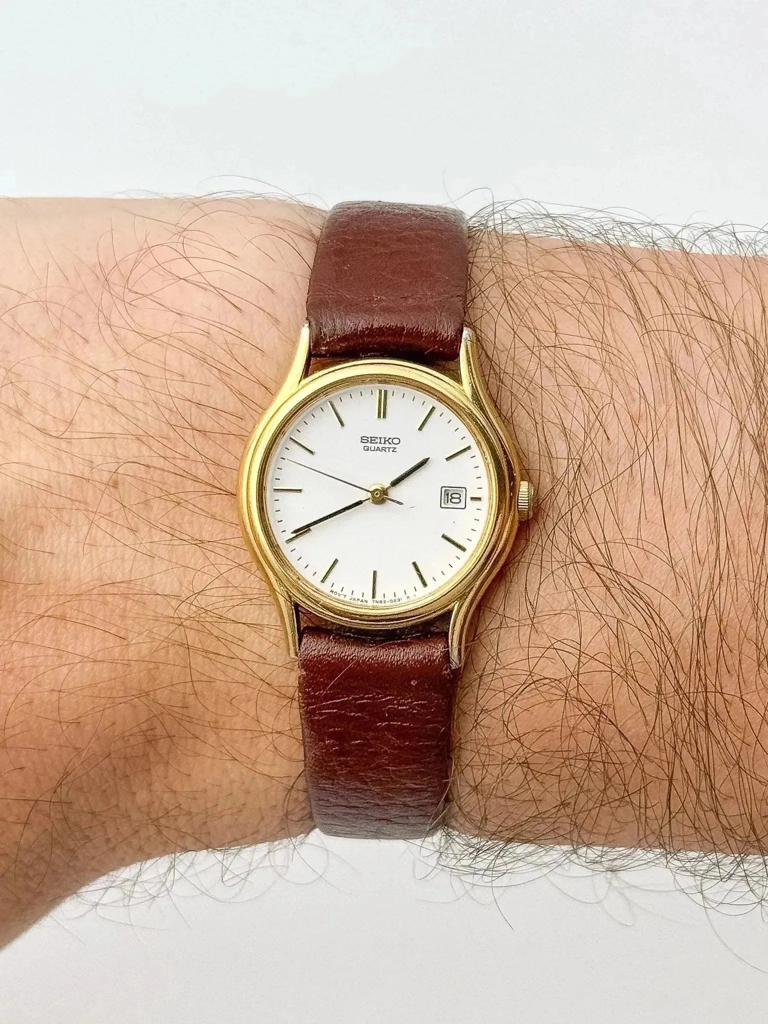 Seiko - Lady Gold White Dial - 1995 - Atelier Victor Paris - Vintage Watch Shop Dubai