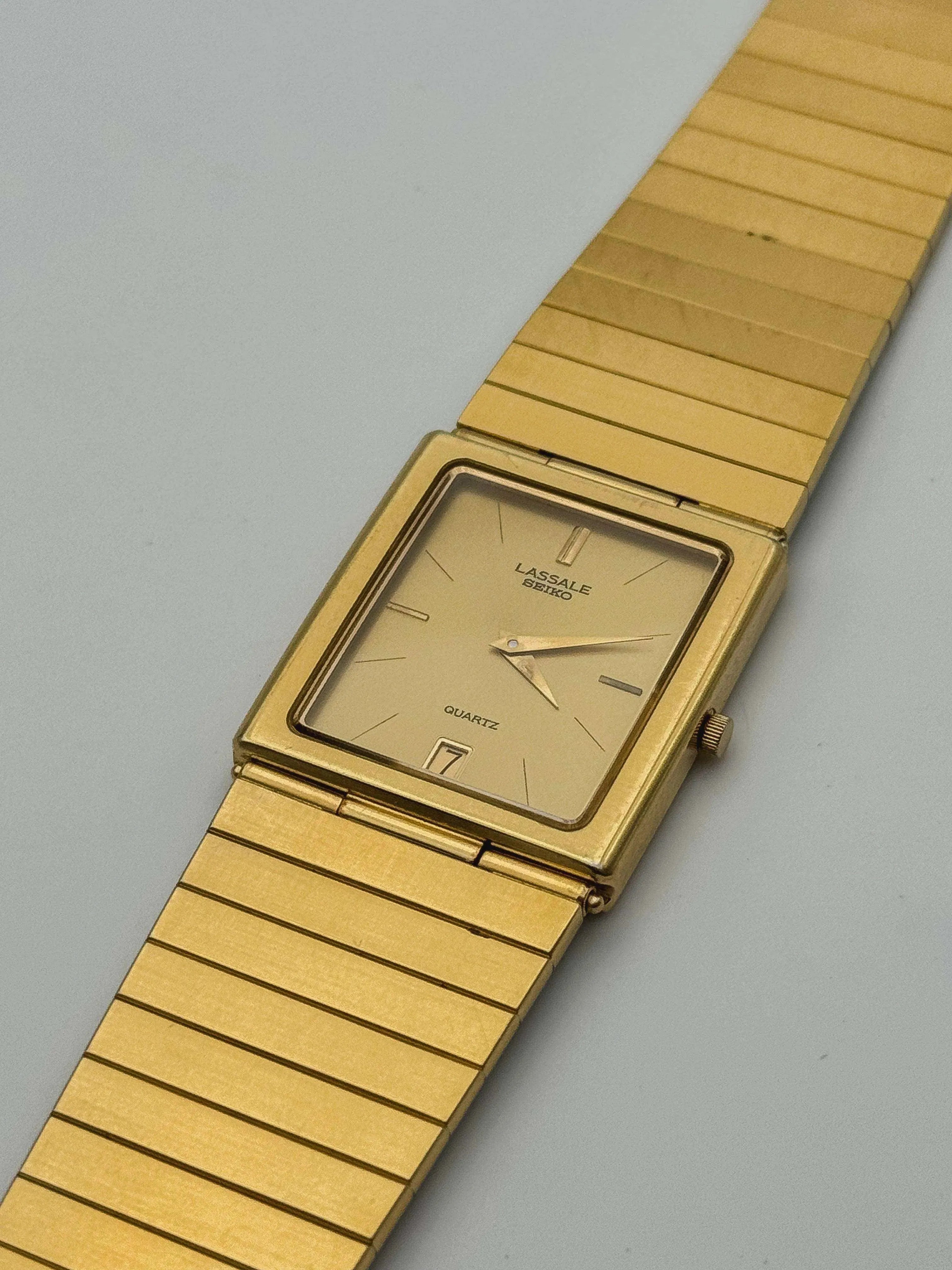 Seiko - Lassale Gold Strap - 1984 - Atelier Victor Paris - Vintage Watch Shop Dubai