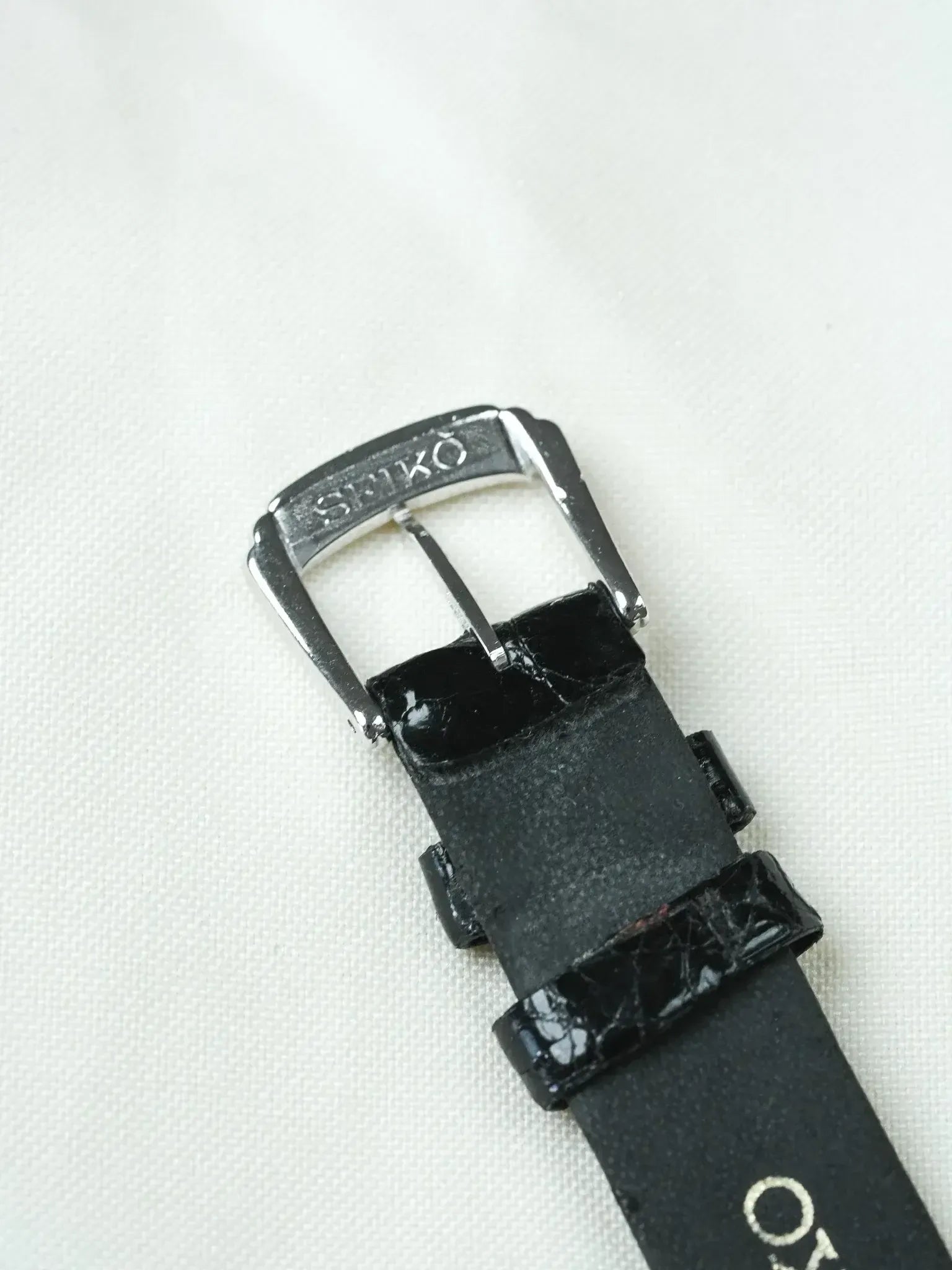 Seiko Laurel Tank Watch Vintage 1996 | Atelier Victor