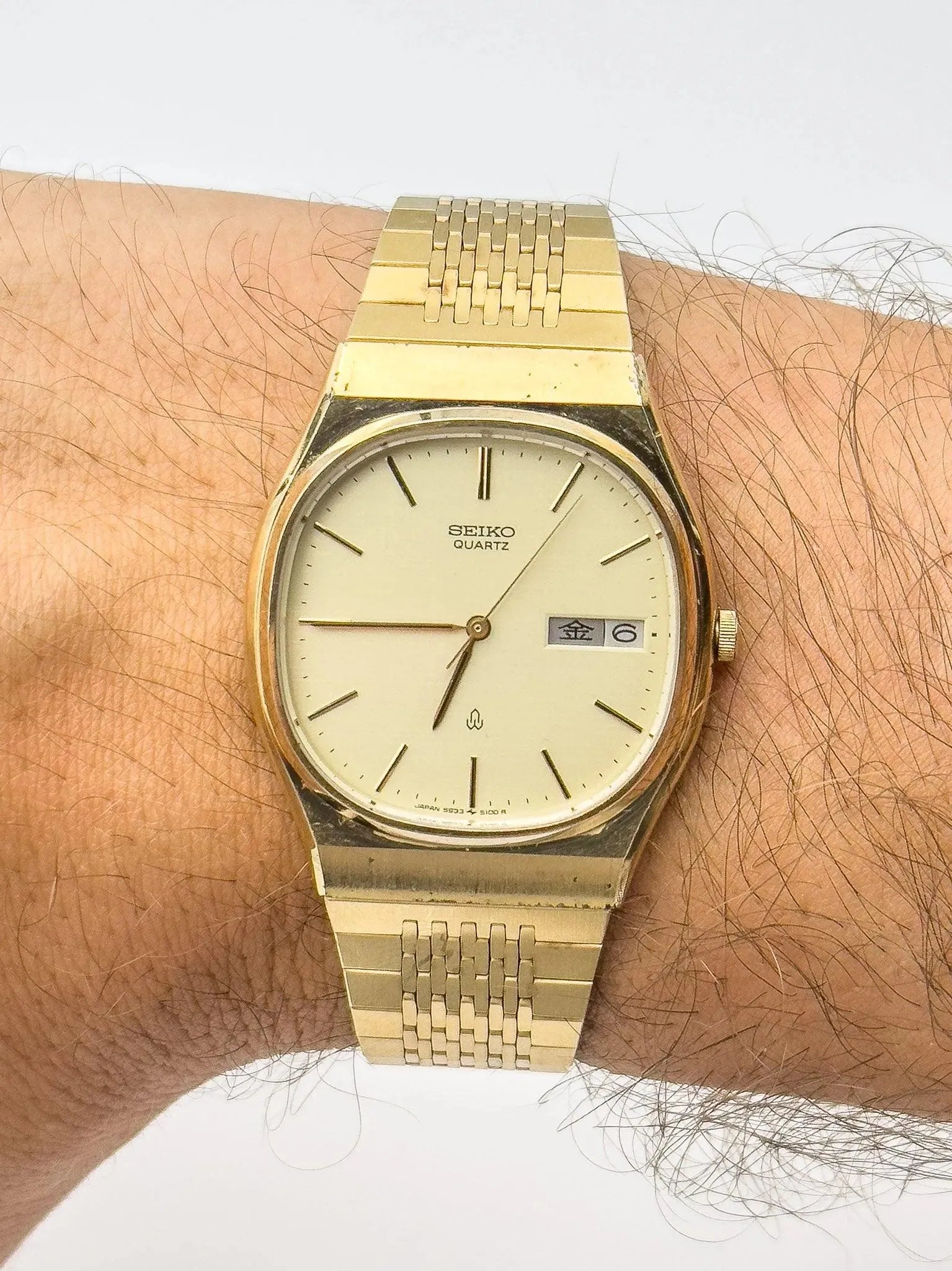 Seiko - Linen Dial Gold - 1981 - Atelier Victor Paris - Vintage Watch Shop Dubai
