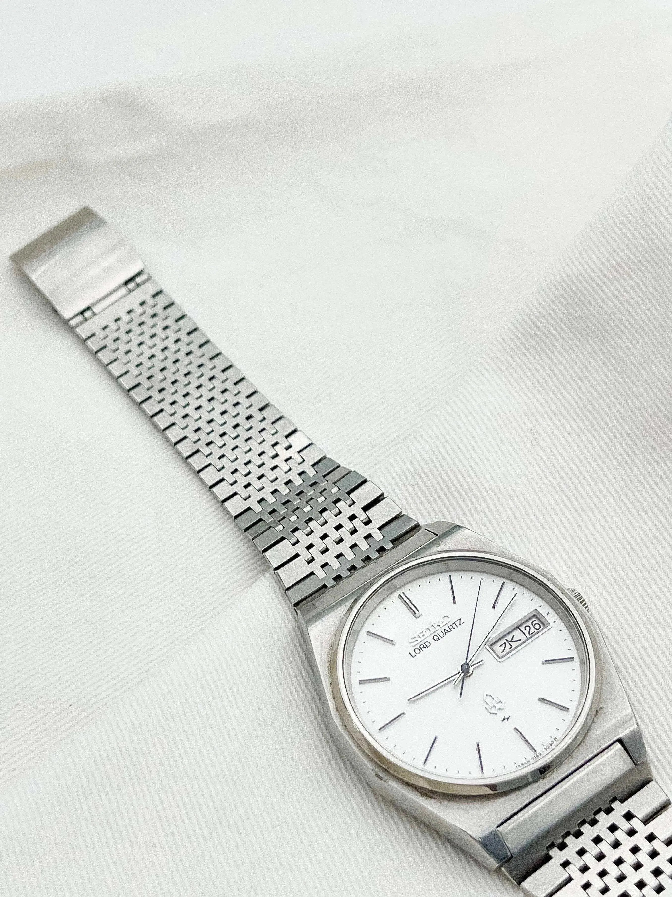 Seiko Lord Quartz - Grey Dial - 1979 - Atelier Victor Paris - Vintage Watch Shop Dubai