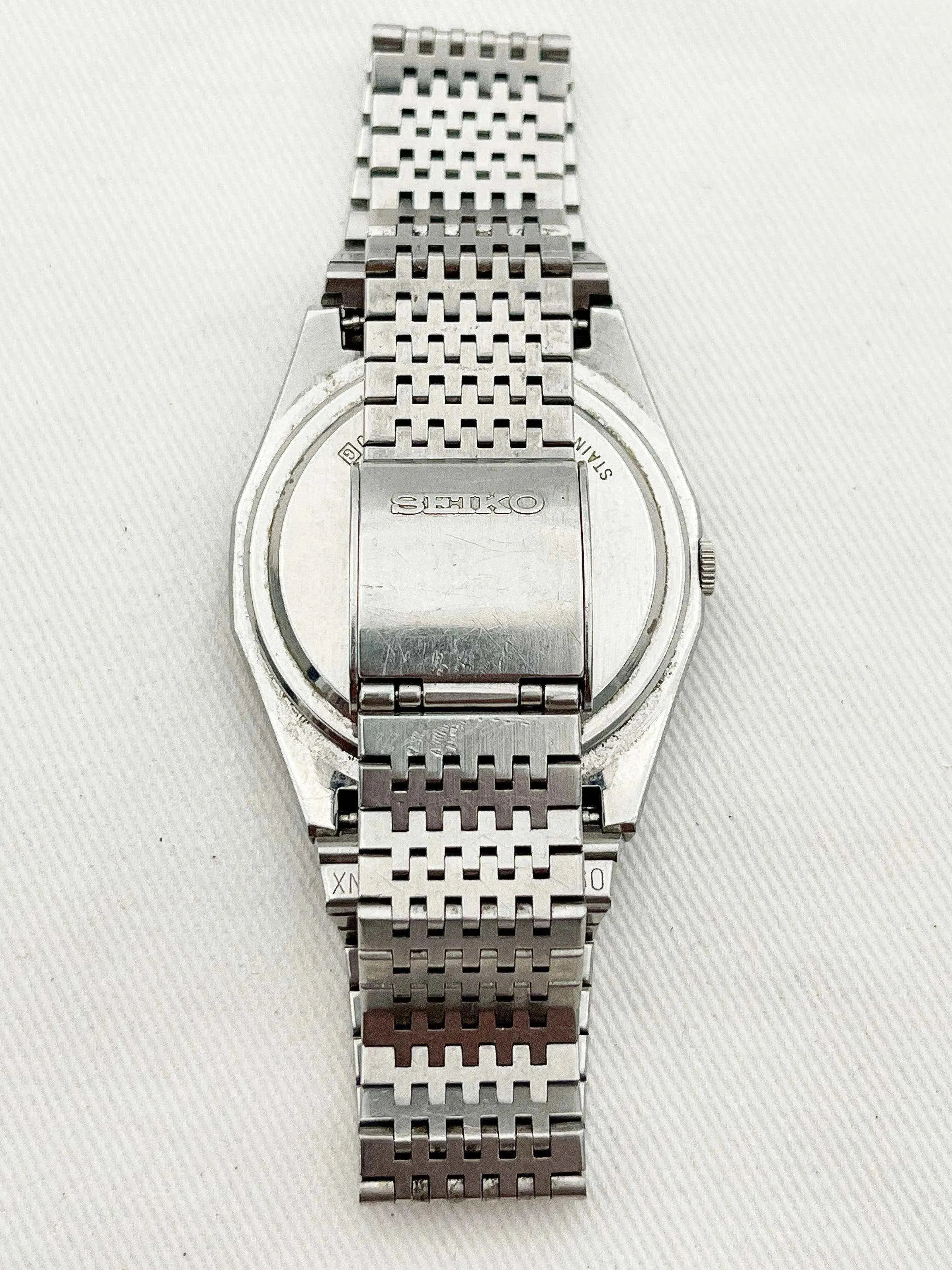 Seiko Lord Quartz - Grey Dial - 1979 - Atelier Victor Paris - Vintage Watch Shop Dubai