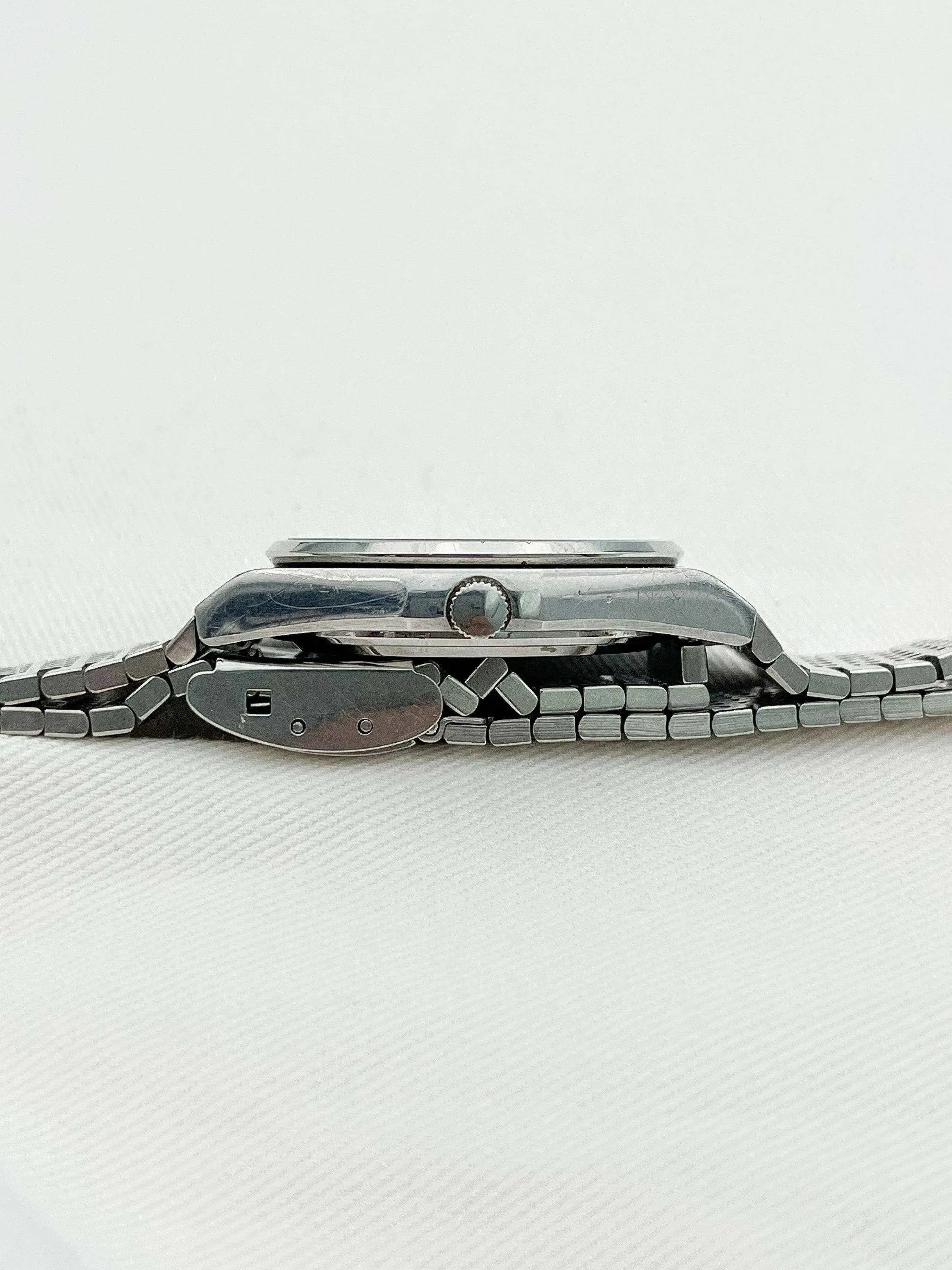 Seiko Lord Quartz - Grey Dial - 1979 - Atelier Victor - Vintage  Shop
