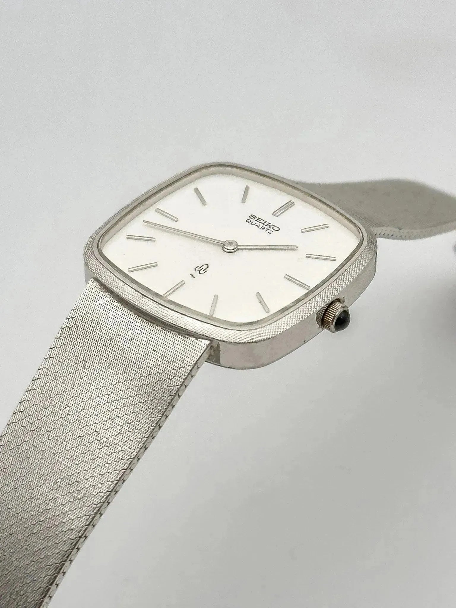 Seiko - Maille Tapisserie - 1970's - Atelier Victor Paris - Vintage Watch Shop Dubai