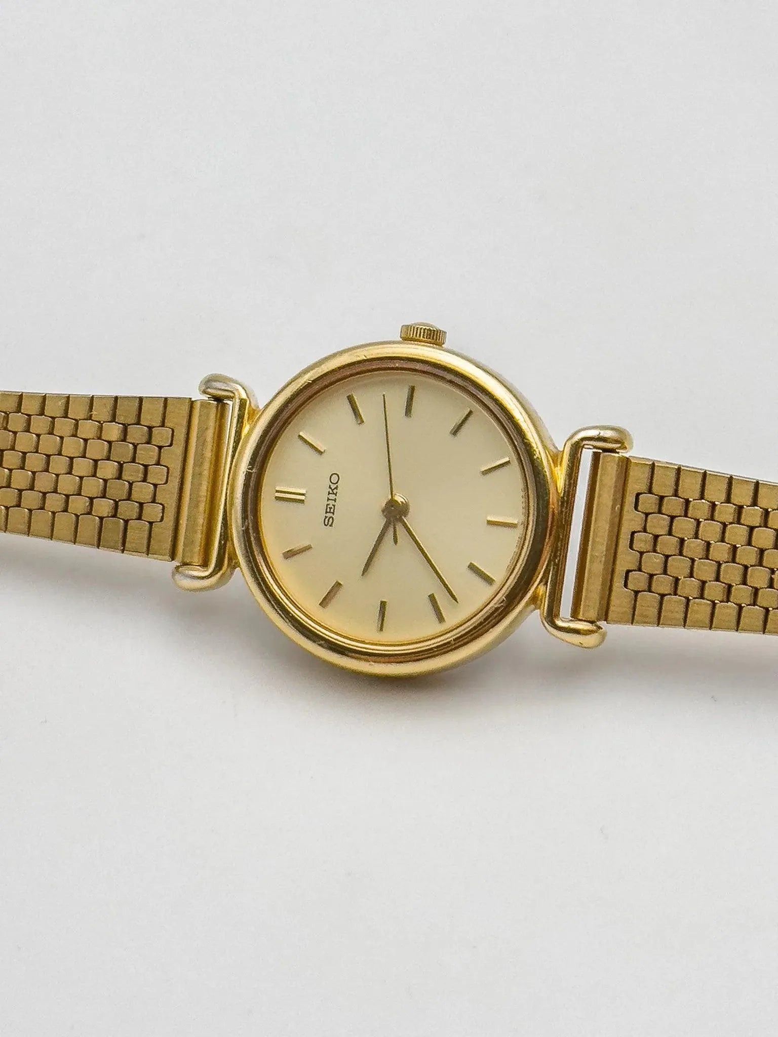 Seiko - Mini Gold Lady - 2000s - Atelier Victor Paris - Vintage Watch Shop Dubai