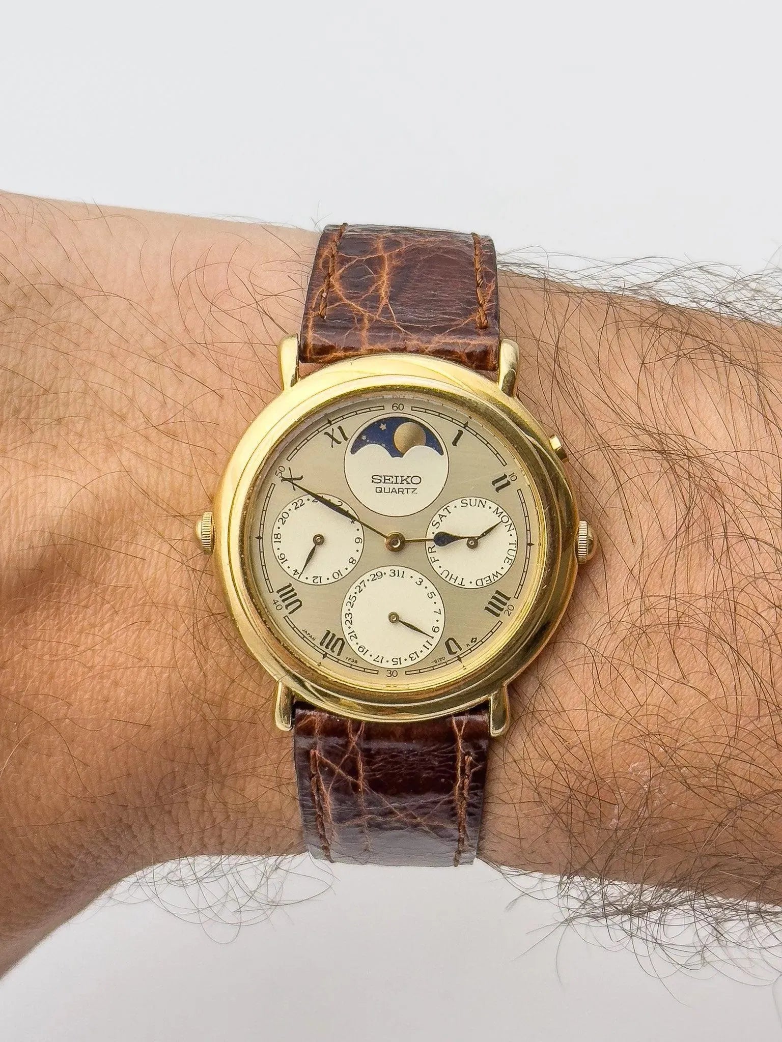 Seiko - Moonphase Triple Calendar Gold - 1988 - Atelier Victor Paris - Vintage Watch Shop Dubai