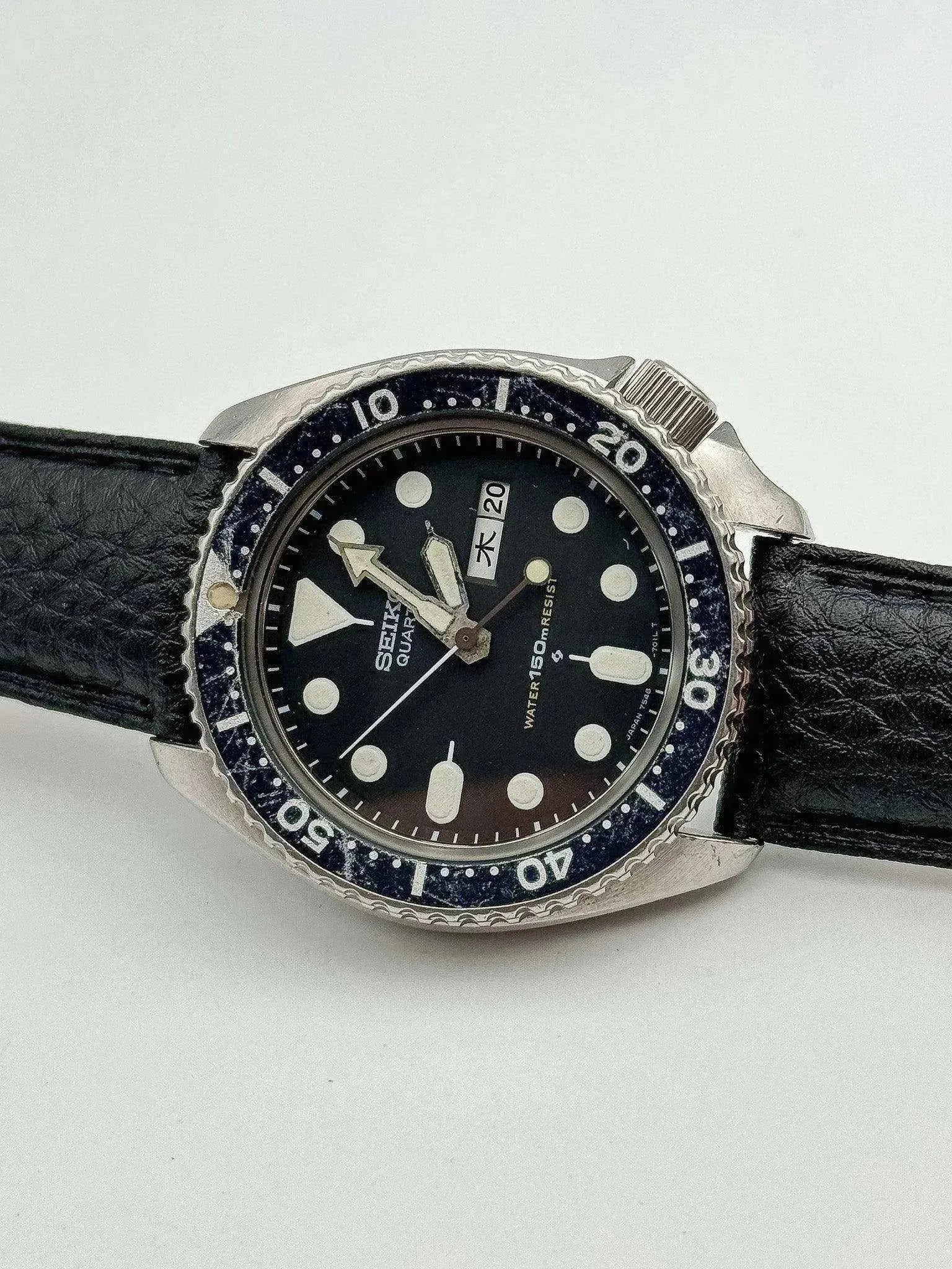 Seiko - Plongeuse Noir lunette bleu Kanji - 1980 - Atelier Victor