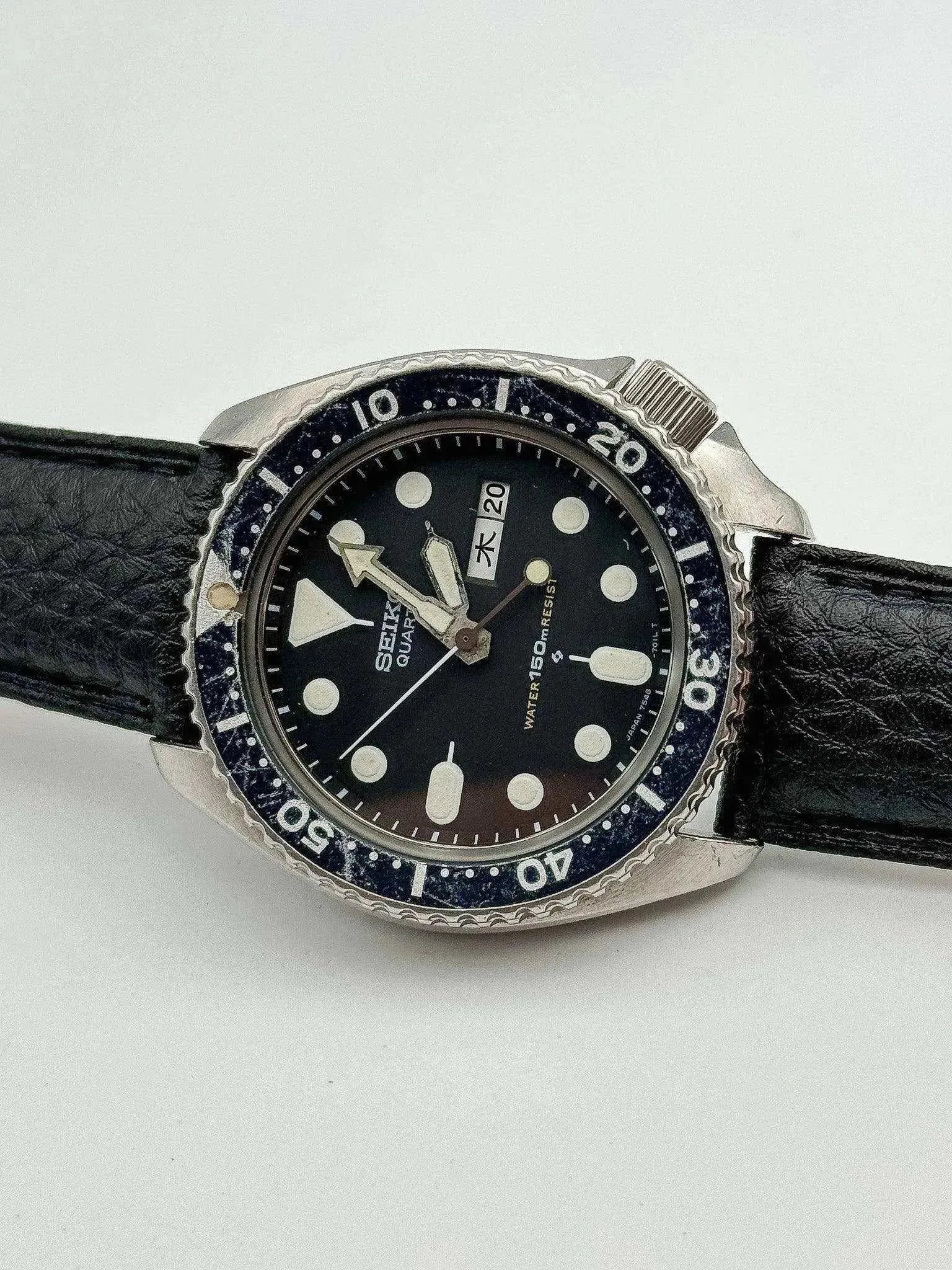 Seiko - Plongeuse Noir lunette bleu Kanji - 1980 - Atelier Victor - Vintage  Shop