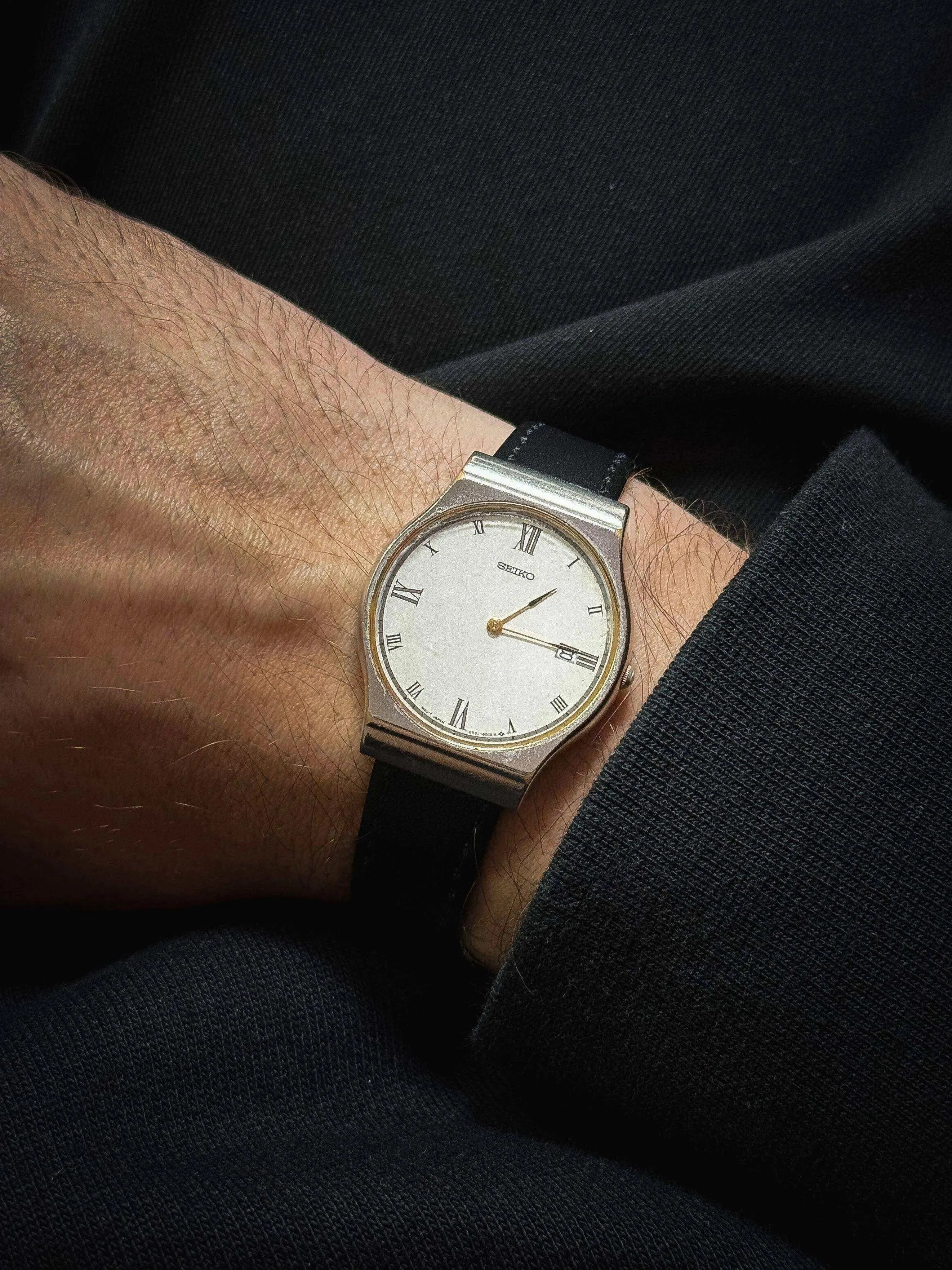 Seiko - Roman Index Date - 1990 - Atelier Victor Paris - Vintage Watch Shop Dubai