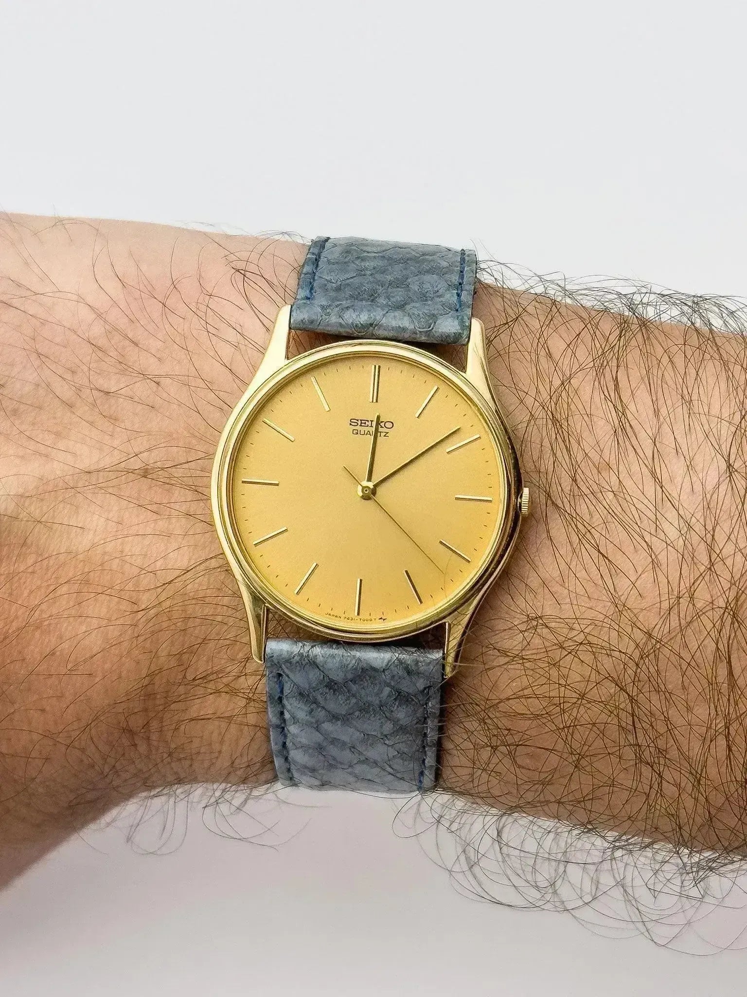 Seiko - Ronde Or - 1983 - Atelier Victor