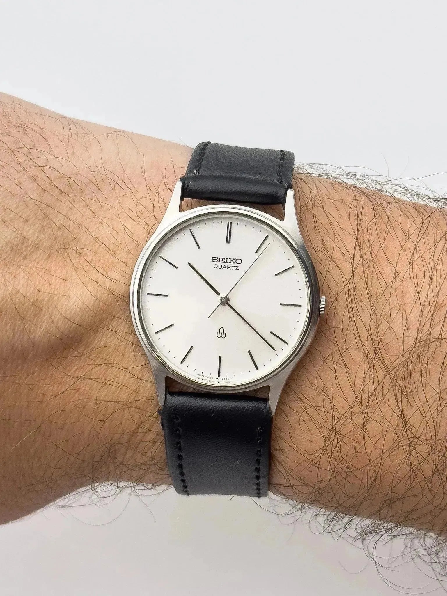 Seiko - Silver Dress Watch - 1982 - Atelier Victor Paris - Vintage Watch Shop Dubai