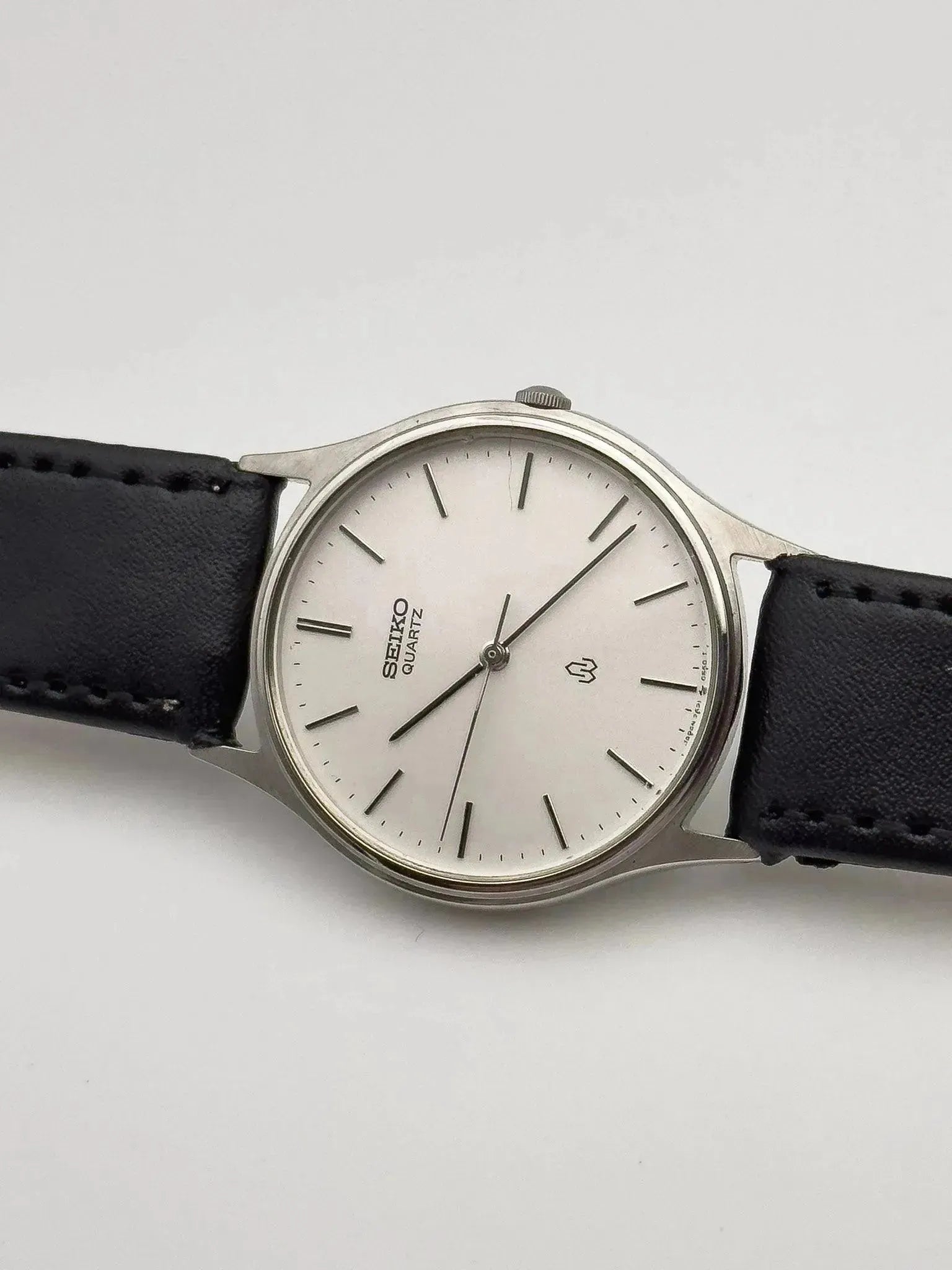 Seiko - Silver Dress Watch - 1982 - Atelier Victor Paris - Vintage Watch Shop Dubai