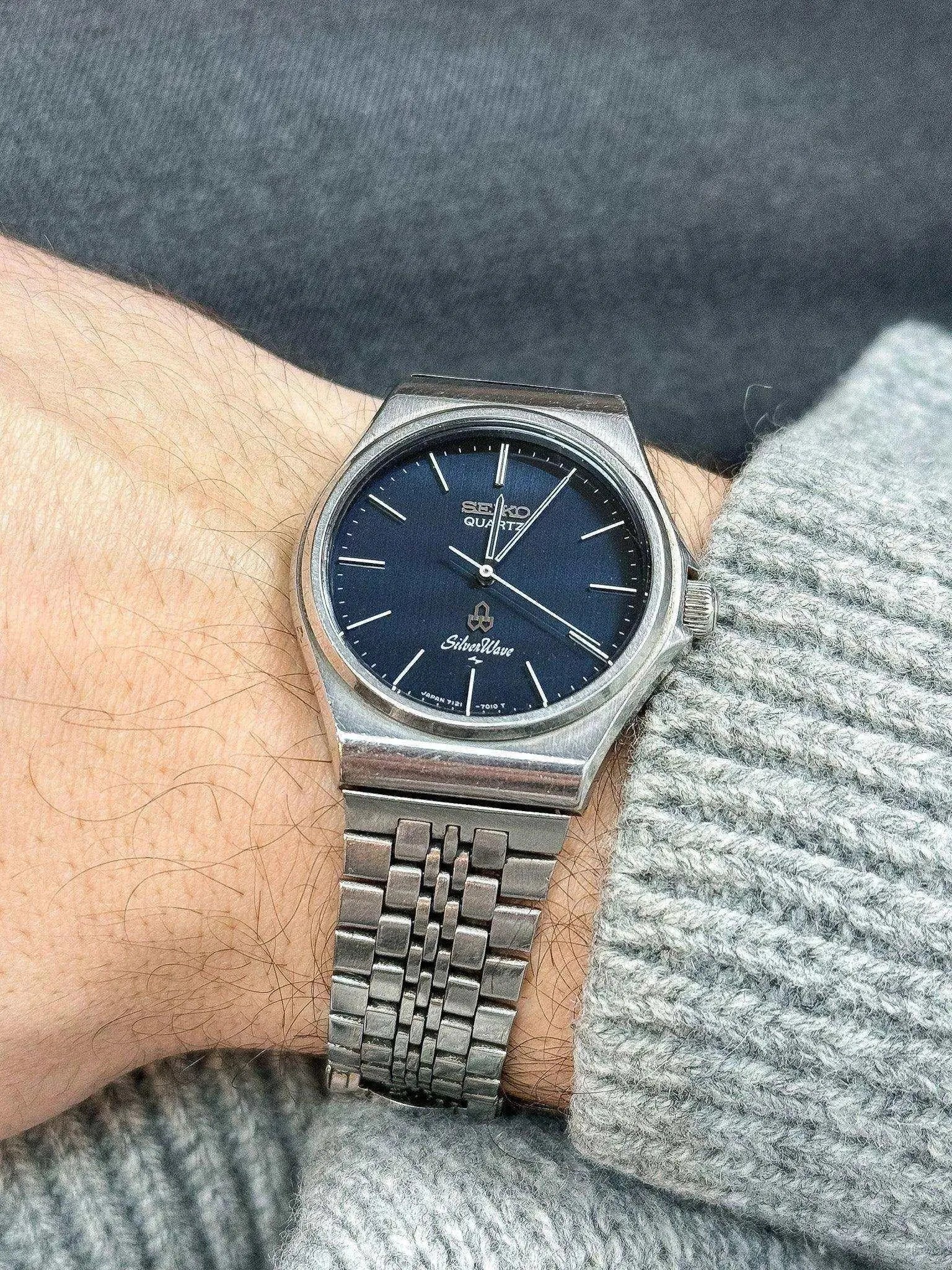 Seiko - Silverwave Night Blue / Black Dial - 1979 - Atelier Victor Paris - Vintage Watch Shop Dubai