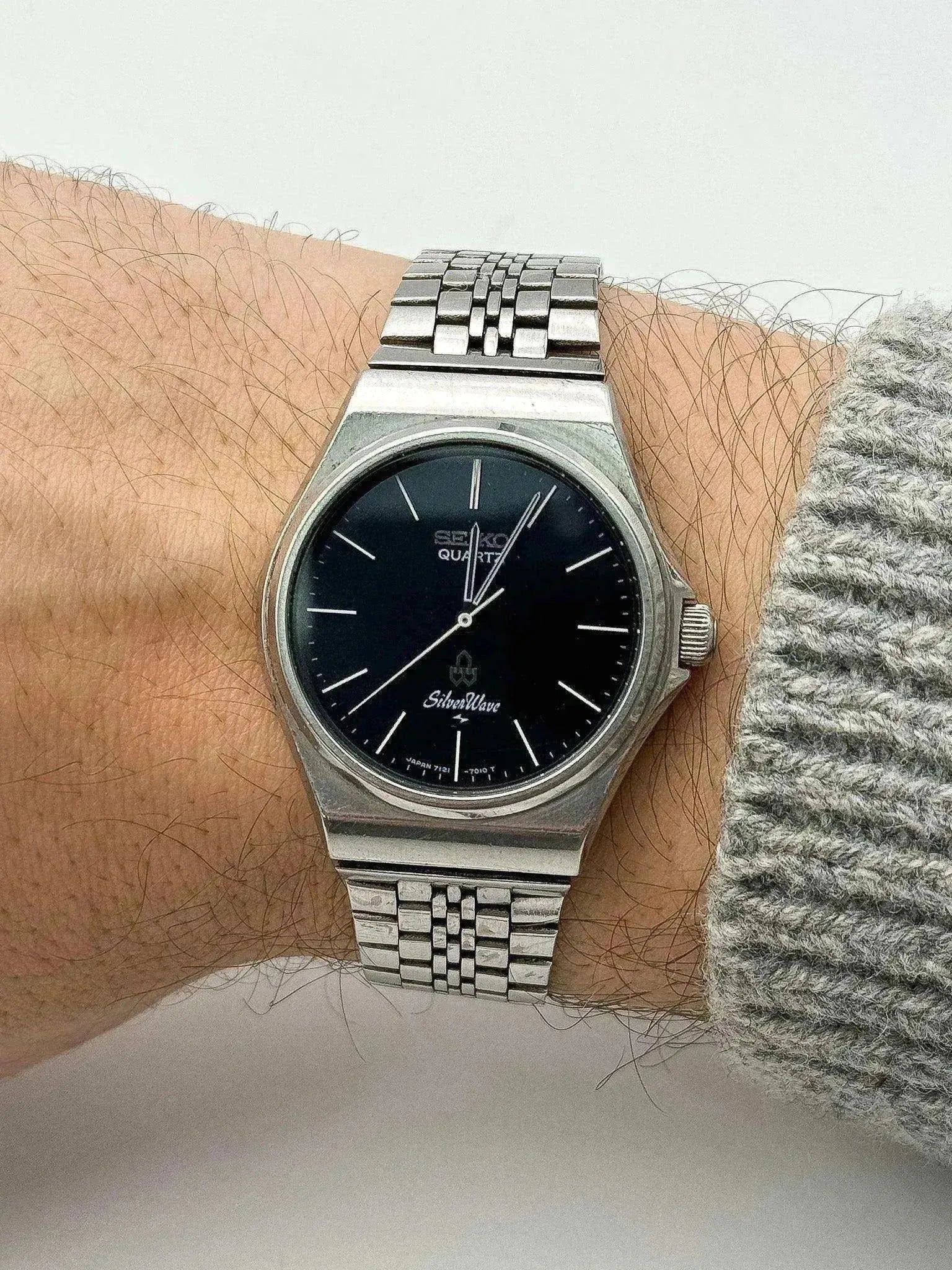 Seiko - Silverwave Night Blue / Black Dial - 1979 - Atelier Victor Paris - Vintage Watch Shop Dubai
