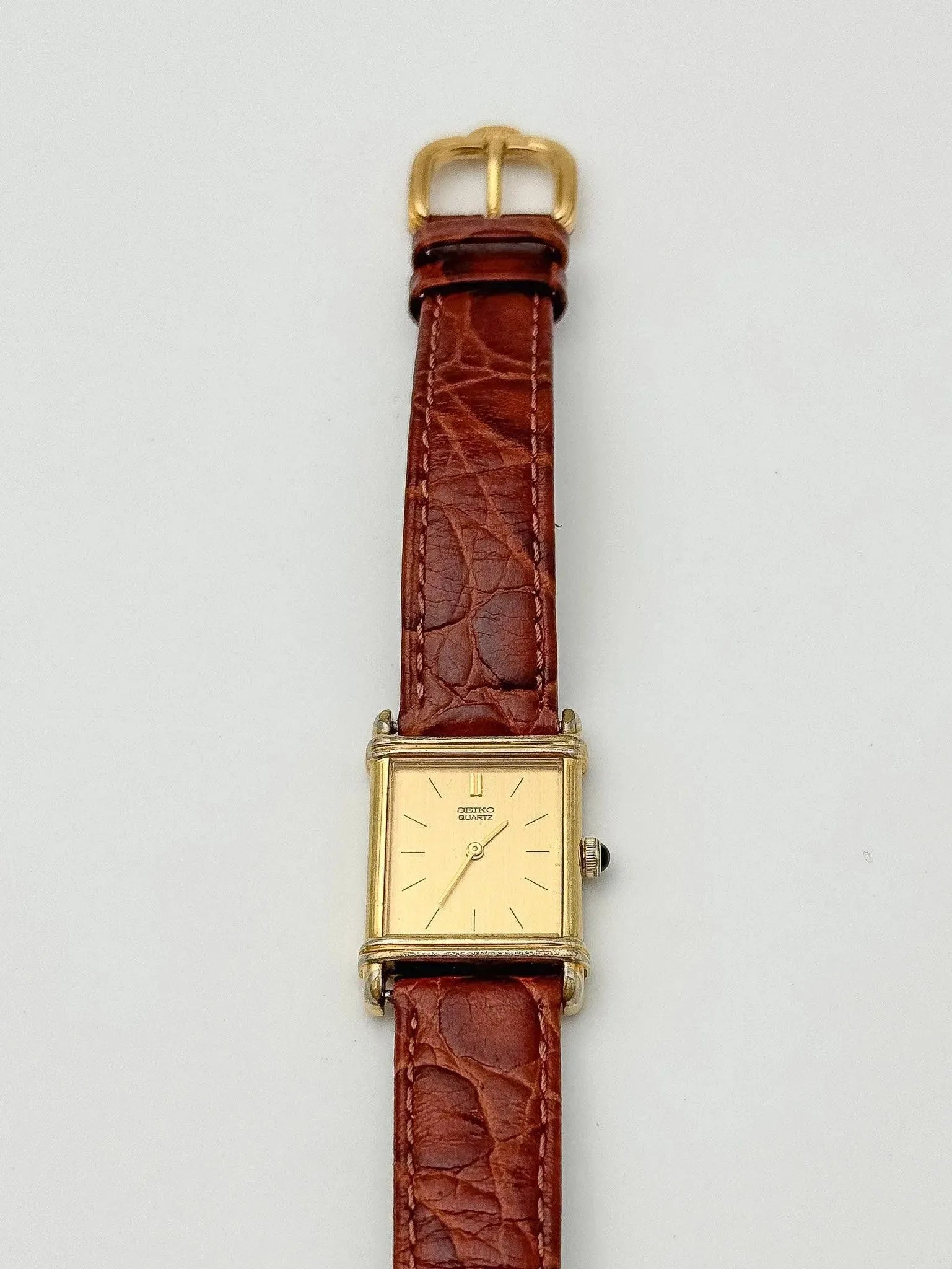 Seiko - Special Tank Gold Cabochon - 1969 - Atelier Victor Paris - Vintage Watch Shop Dubai