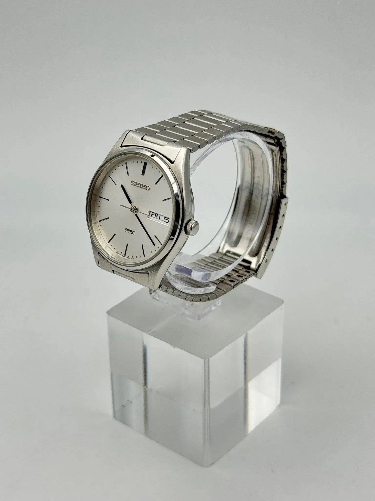Seiko - Spirit Acier Daydate Cadran Argent Index Noir - 1994 - Atelier Victor Paris - Vintage Watch Shop Dubai