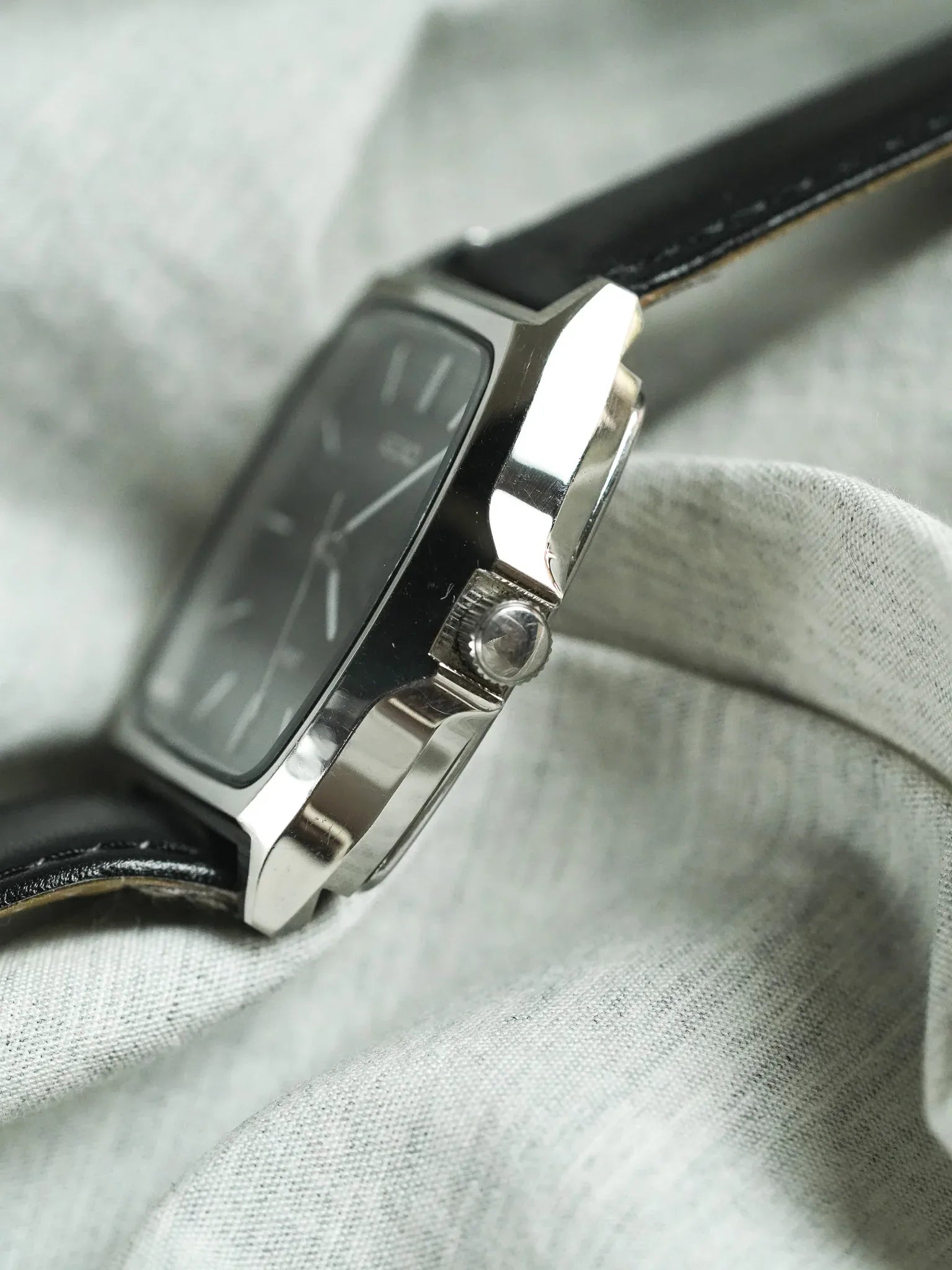 Seiko - Spirit Tonneau Daydate Kanji Acier Guilloché Noir - 1993 - Atelier Victor