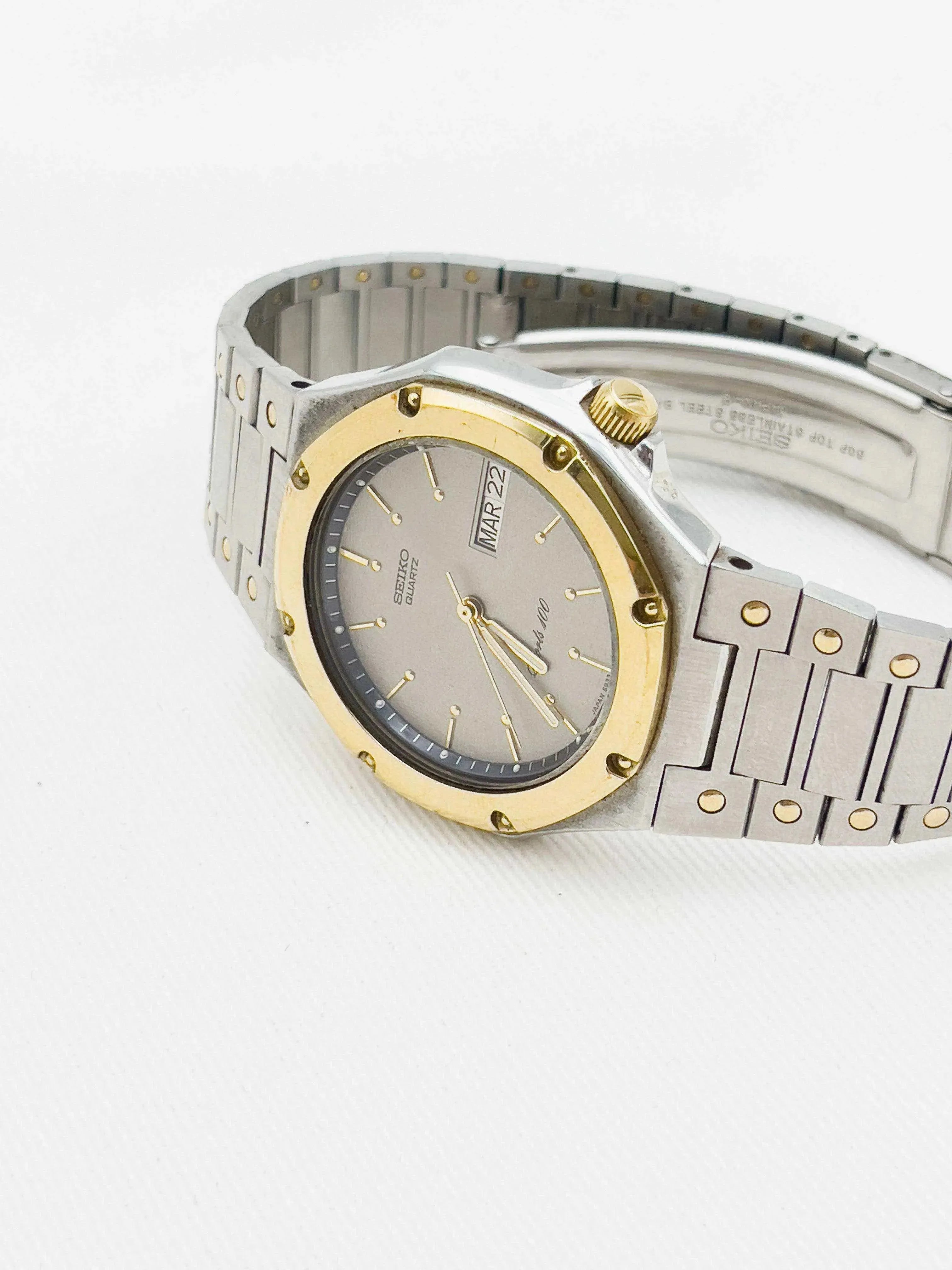 Seiko - Sports 100 Royal Daydate - 1980 - Atelier Victor Paris - Vintage Watch Shop Dubai