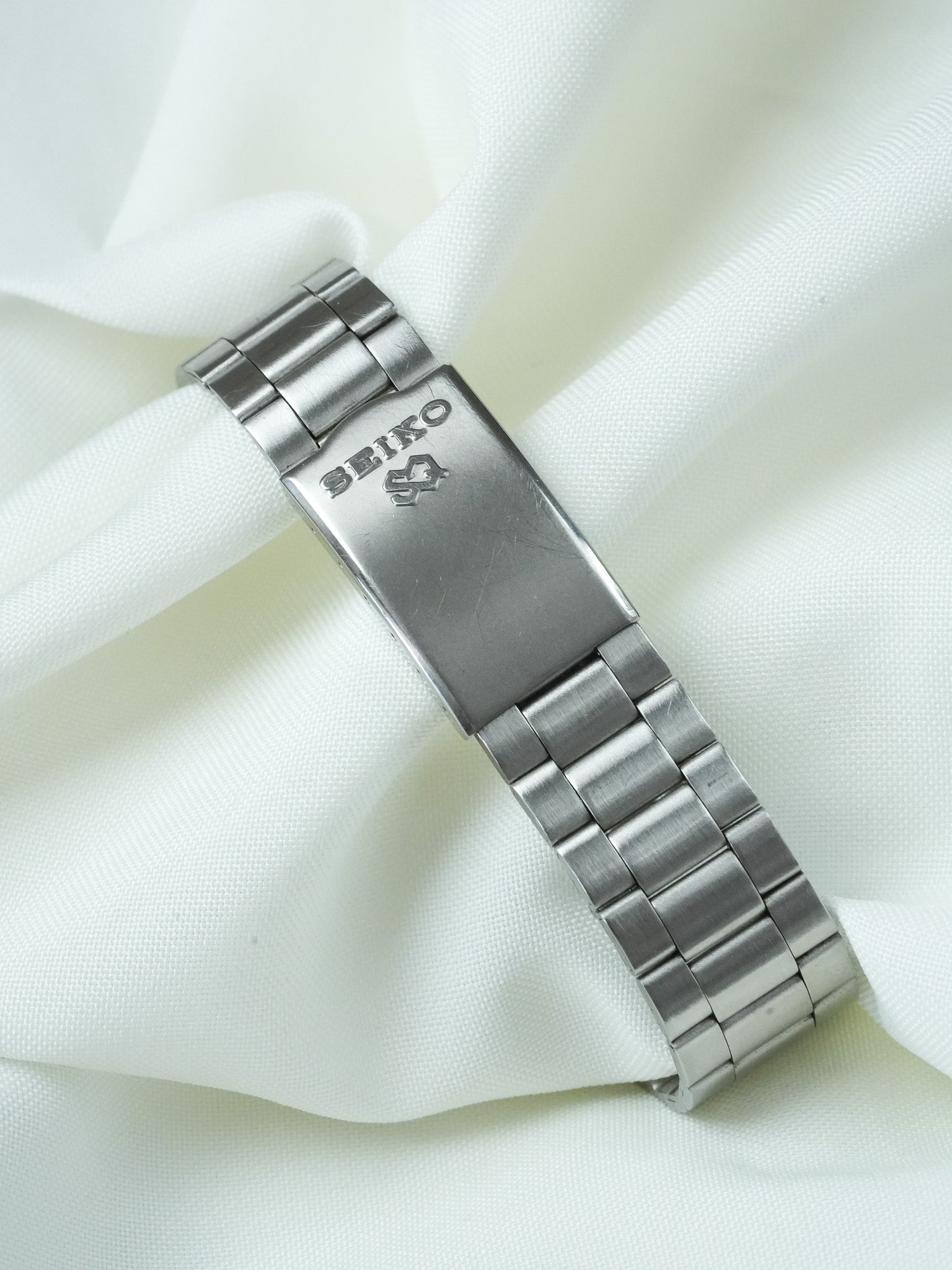 Seiko - SQ Redondo Acero Oro números arábigos fecha - 1988 