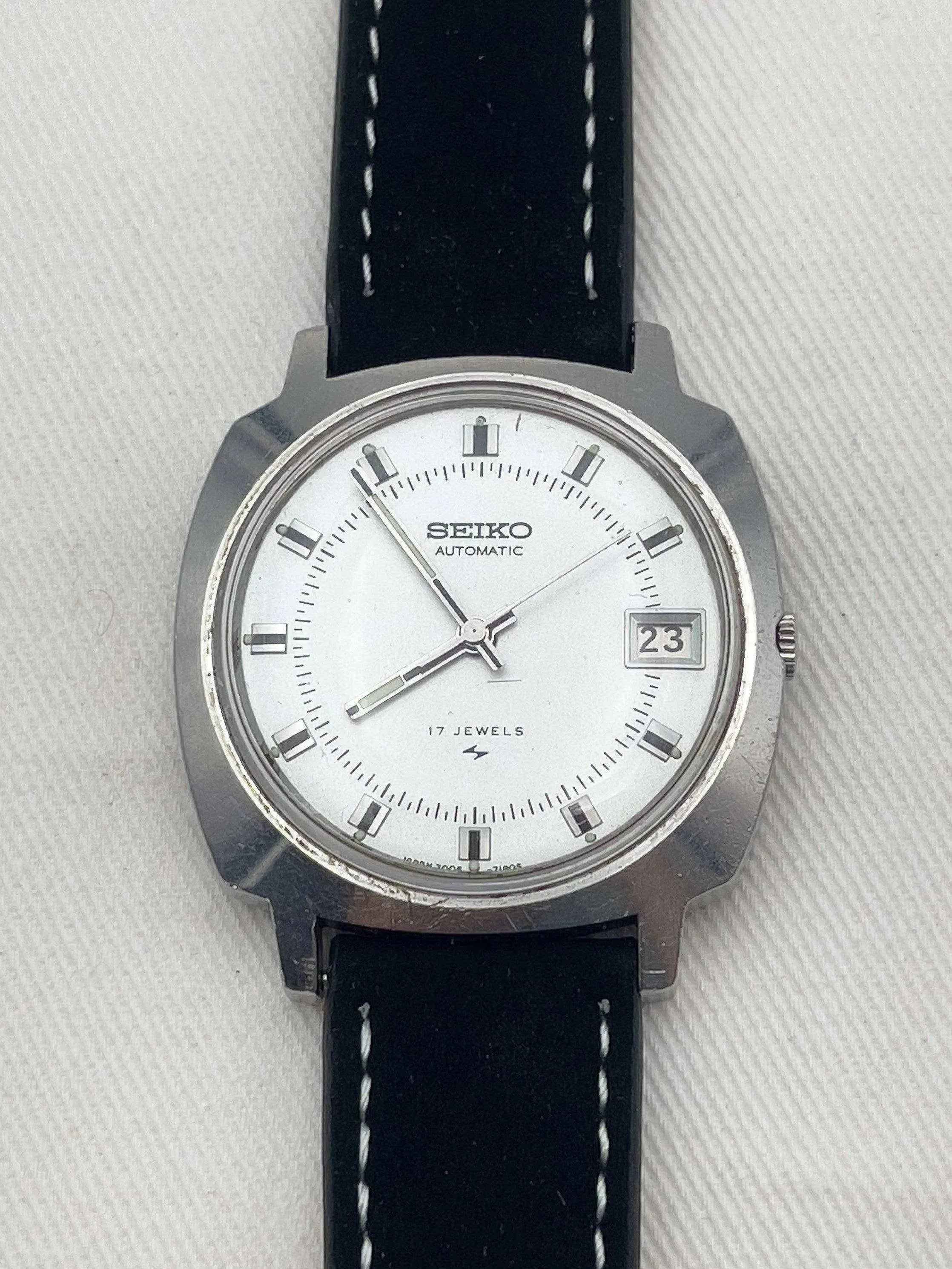Seiko - Square Silver Black - 1971 - Atelier Victor Paris - Vintage Watch Shop Dubai