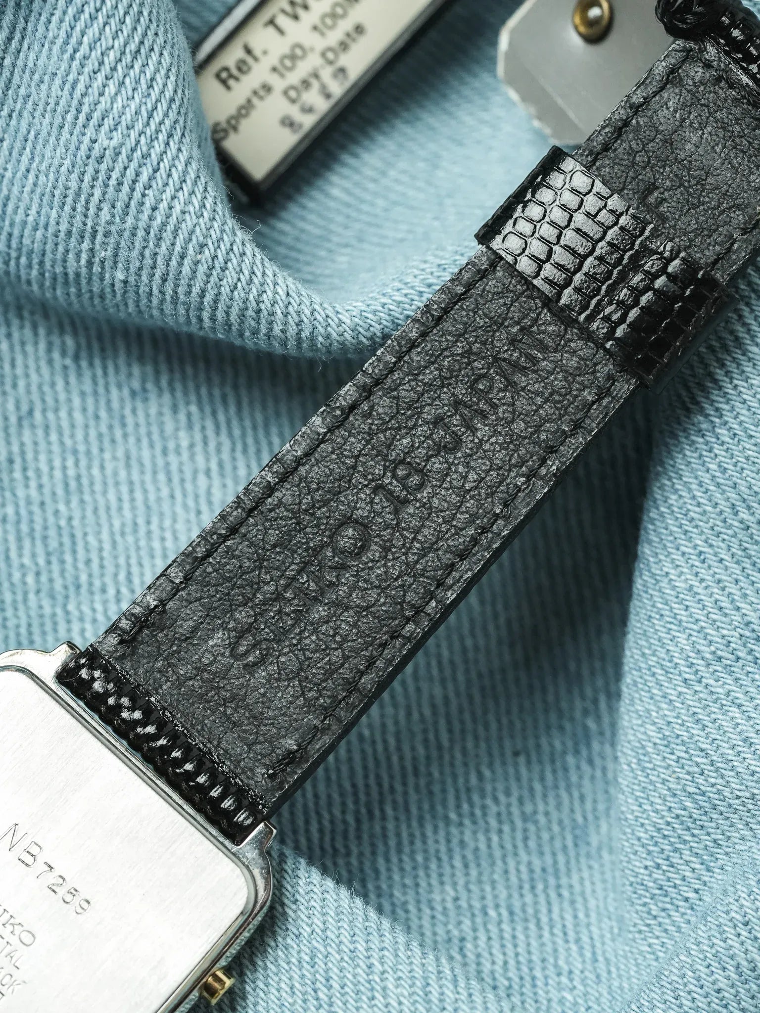 Seiko - Tank Alarm Chronograph Acier Or Digital - NOS - 1985 - Atelier Victor