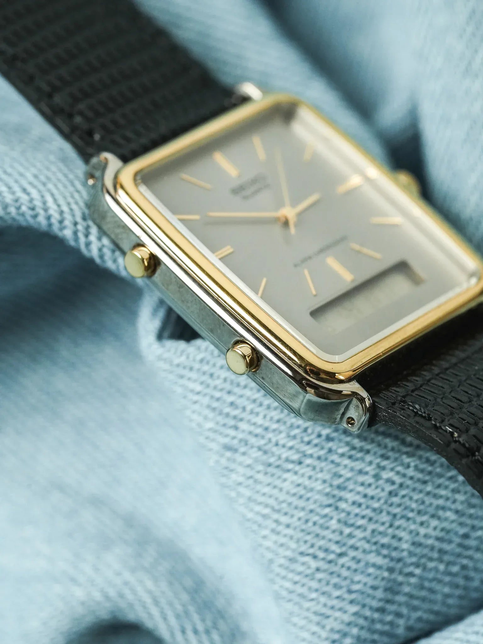 Seiko - Tank Alarm Chronograph Acier Or Digital - NOS - 1985 - Atelier Victor