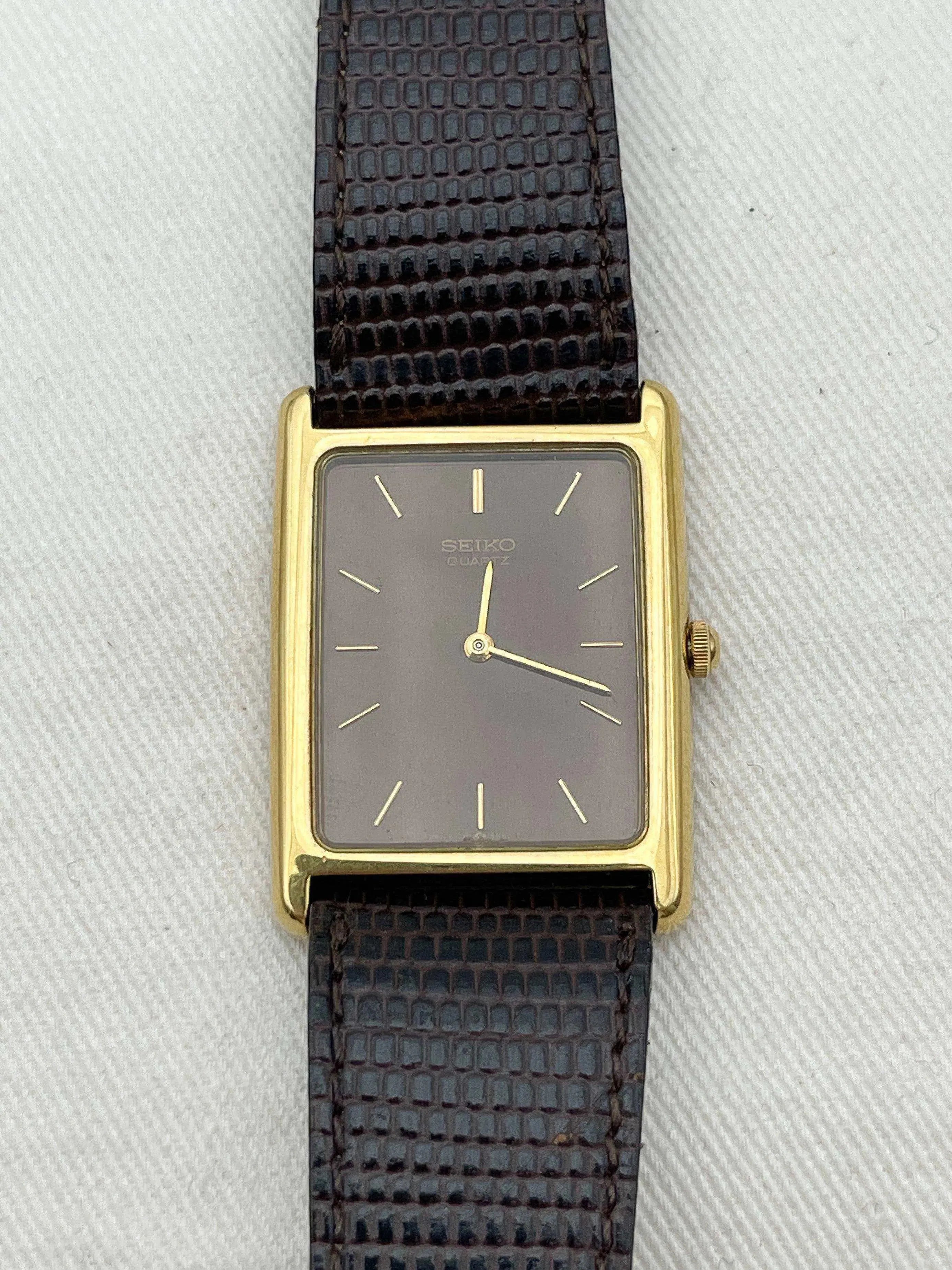 Seiko - Tank Black Dial - 1985 - Atelier Victor Paris - Vintage Watch Shop Dubai