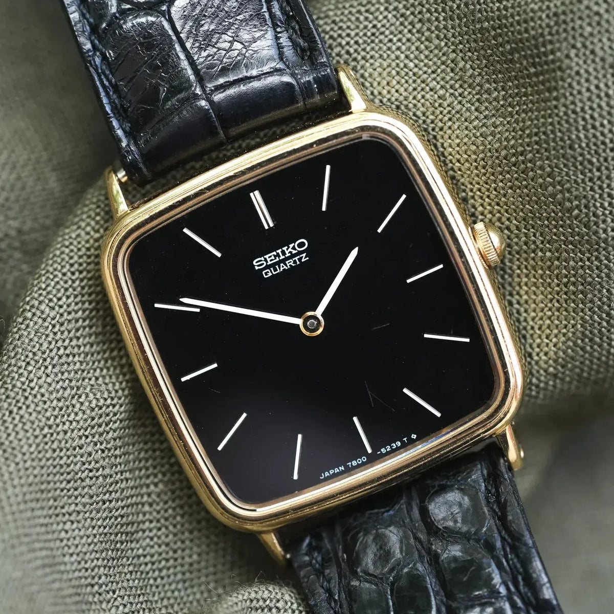 Vintage Seiko Tank Watch Black Square 1979 | Atelier Victor