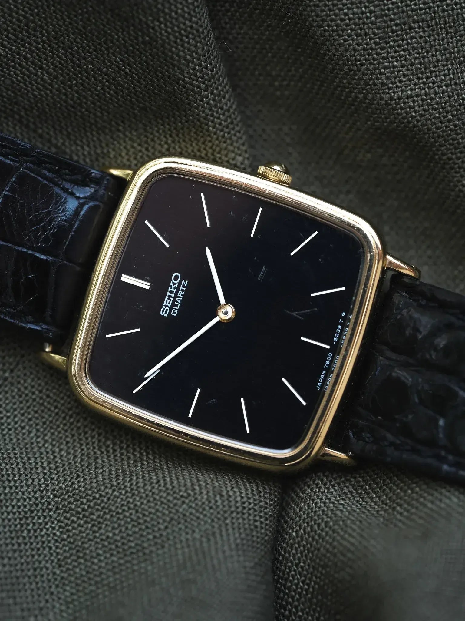 Seiko - Tank Black Square White Index - 1979 - Atelier Victor