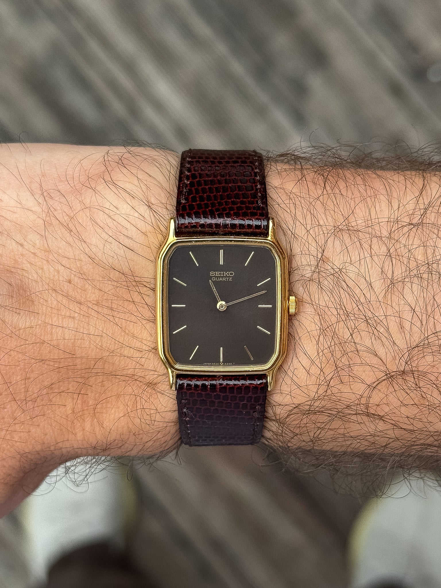 Seiko - Tank Chocolat Plaqué or - 1985 - Atelier Victor - Vintage  Shop
