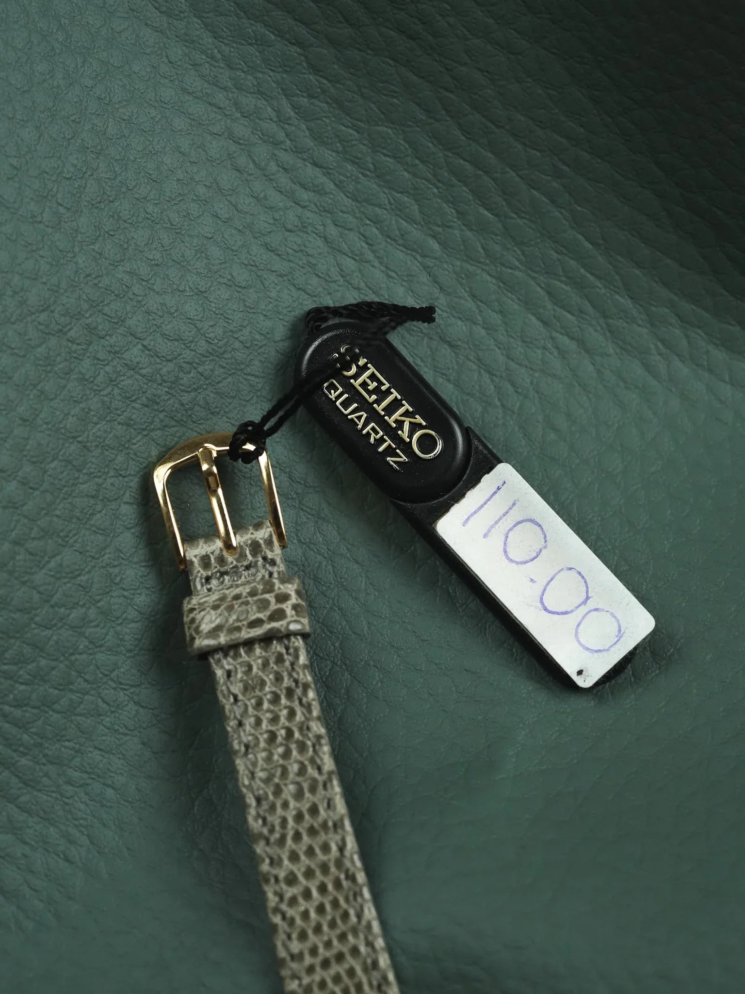 Seiko - Tank Femme Or Bracelet gris - Neuve de stock - 1993 - Atelier Victor