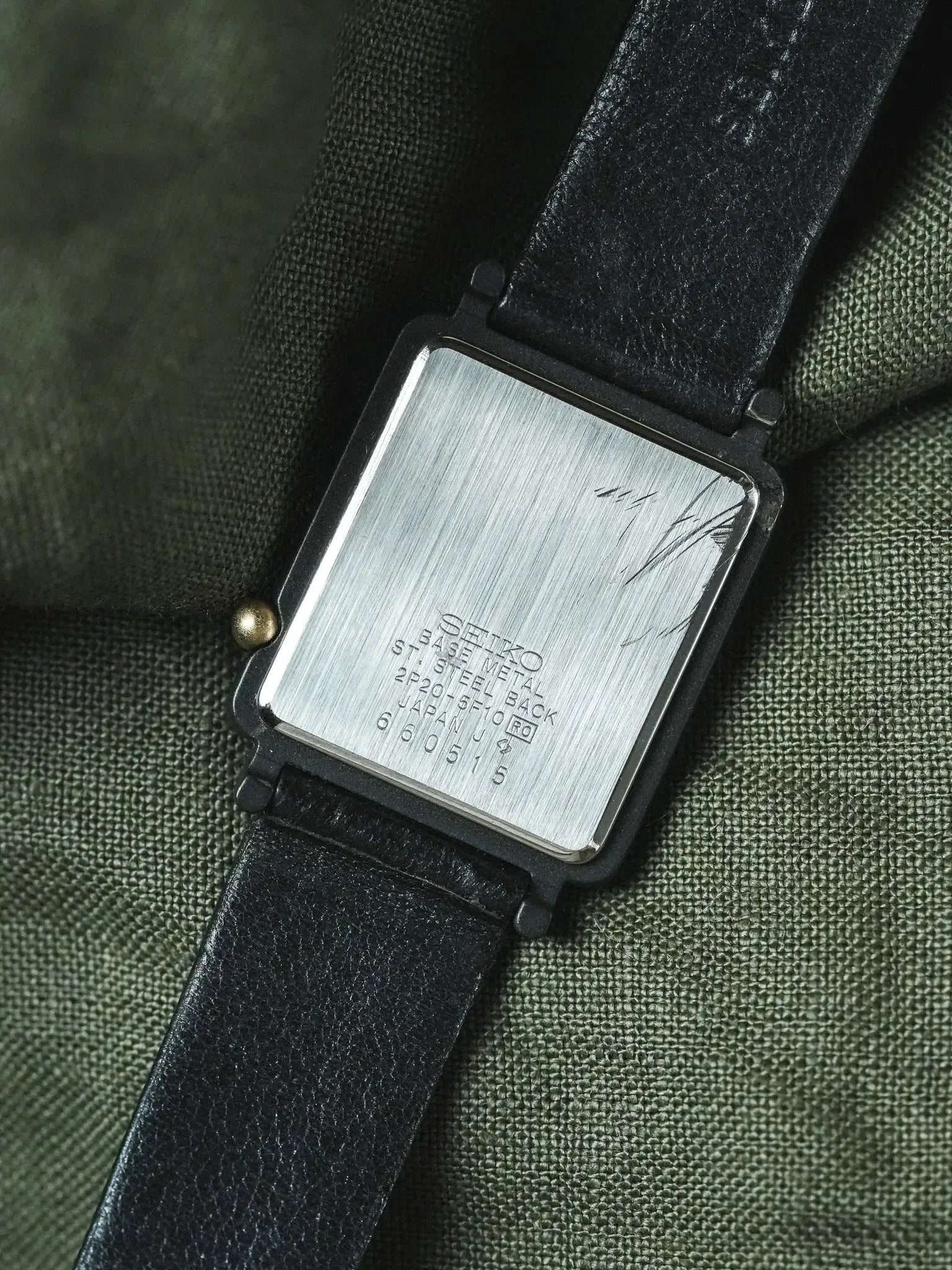 Seiko Tank Watch Black Vintage 1996 | Atelier Victor