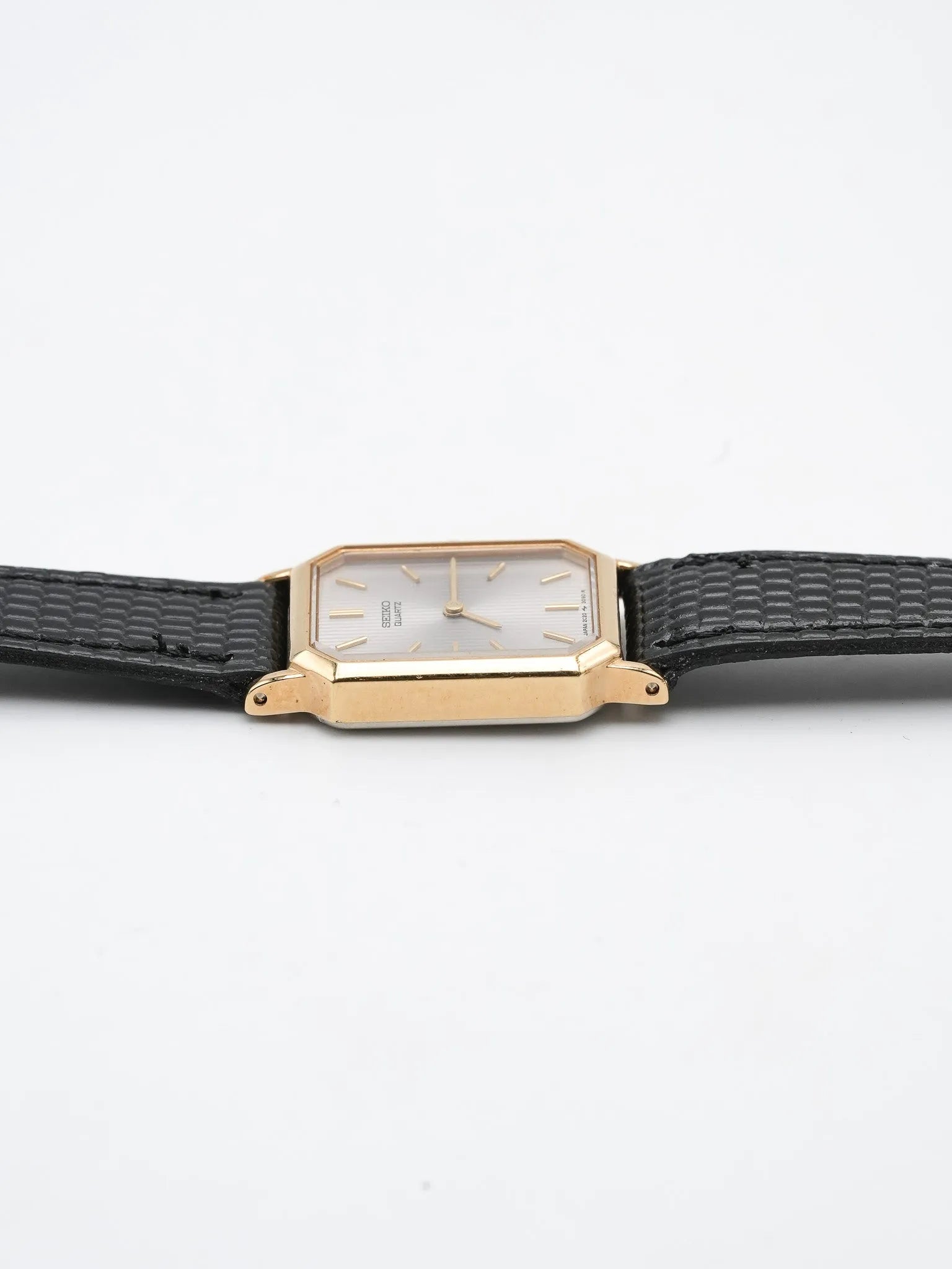 Seiko - Tank Octogonale Tapisserie Plaqué or Femme - NOS - 1995 - Atelier Victor Paris - Vintage Watch Shop Dubai