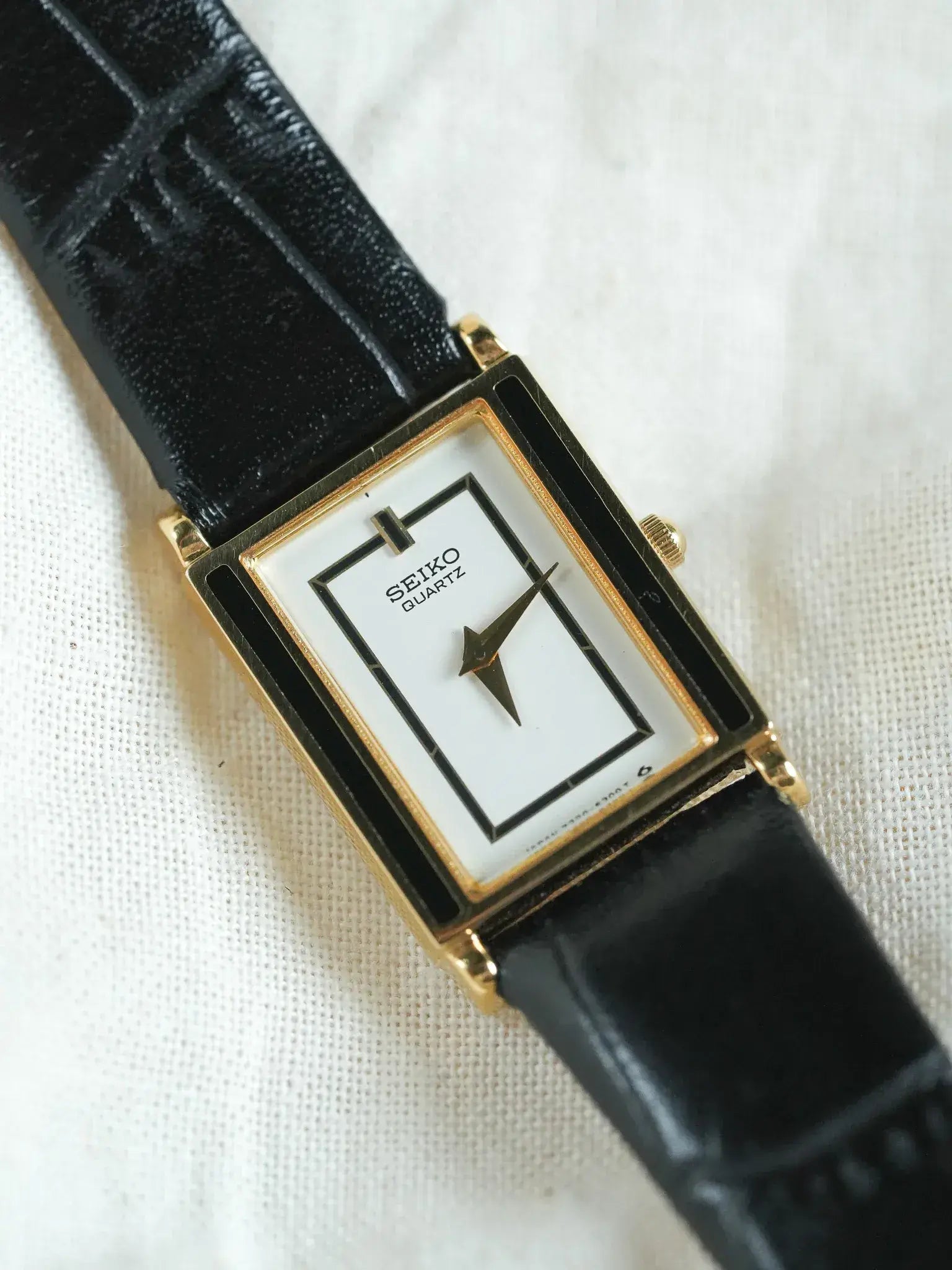 Seiko - Tank Gold or Black Lacquer - 1993