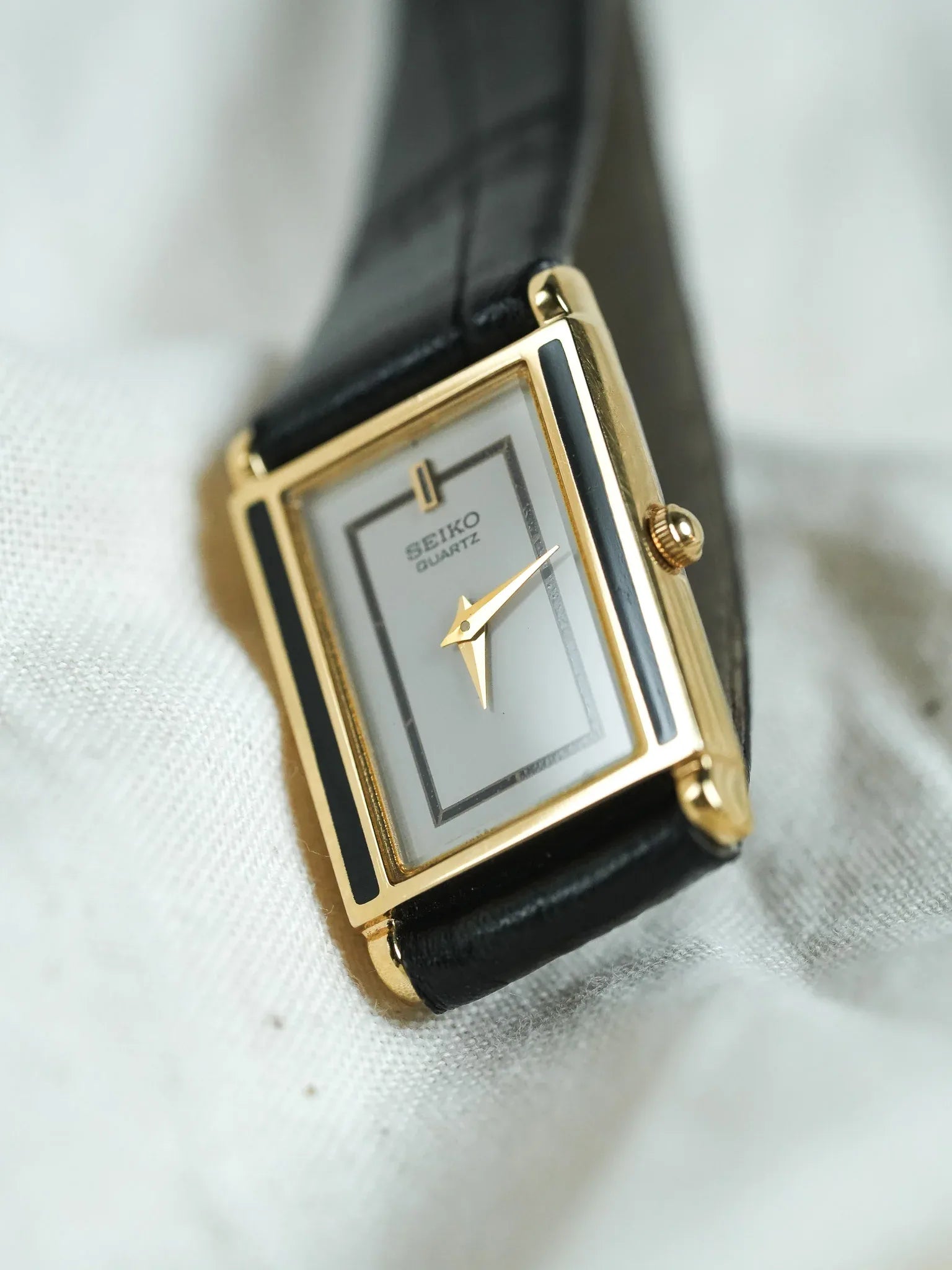 Seiko - Tank Or Laque Noir - 1993 - Atelier Victor - Vintage  Shop