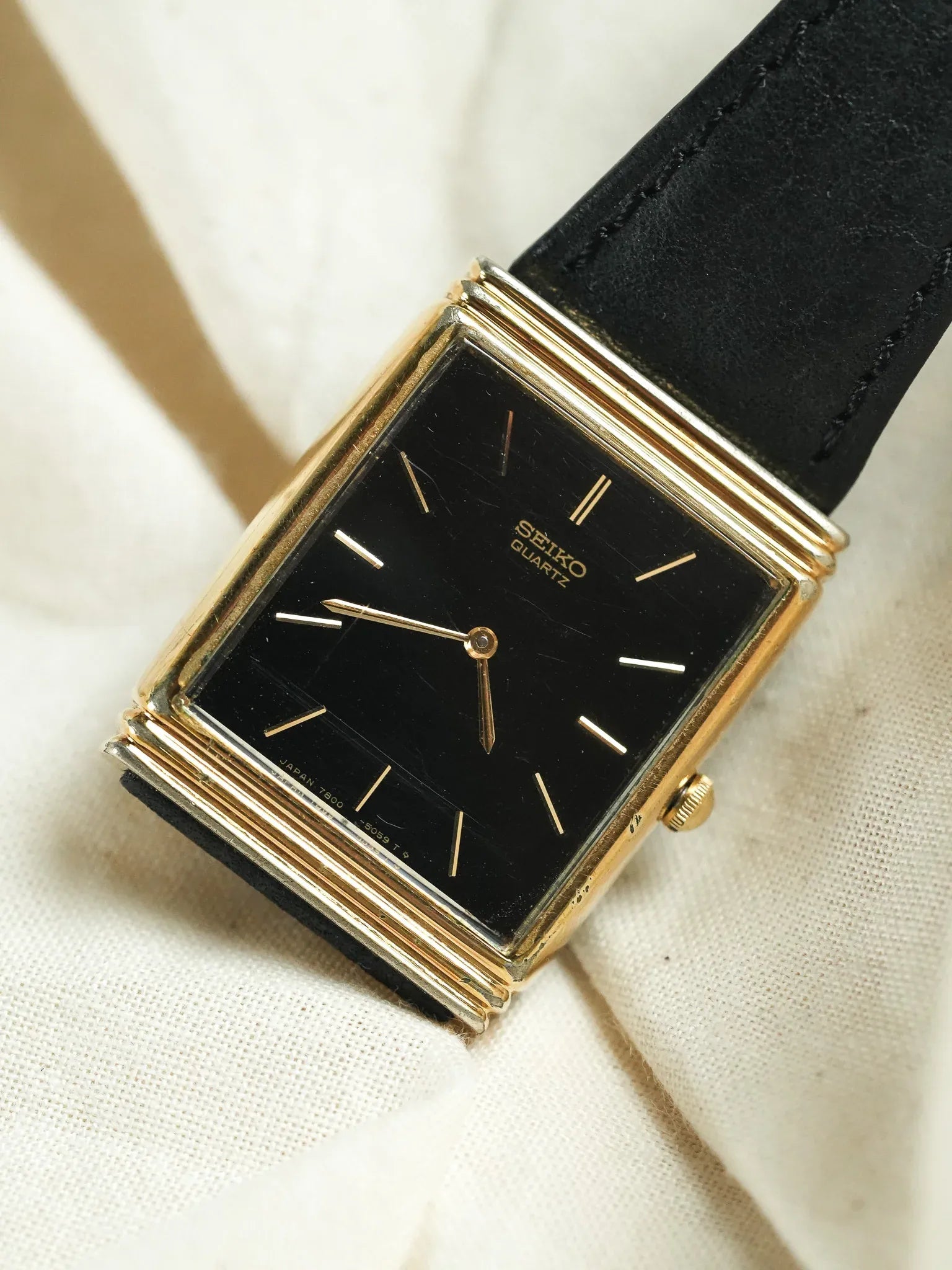 Seiko - Tank Plaqué Or Noir - 1977 - Atelier Victor