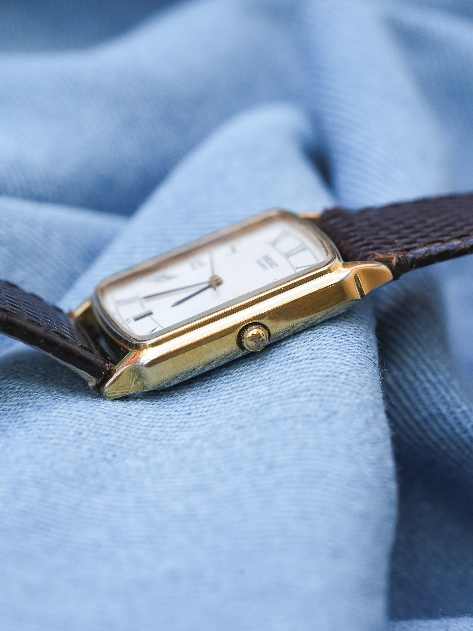 Seiko - Tank Romain Plaqué or Date 6H - 1989 - Atelier Victor Paris - Vintage Watch Shop Dubai