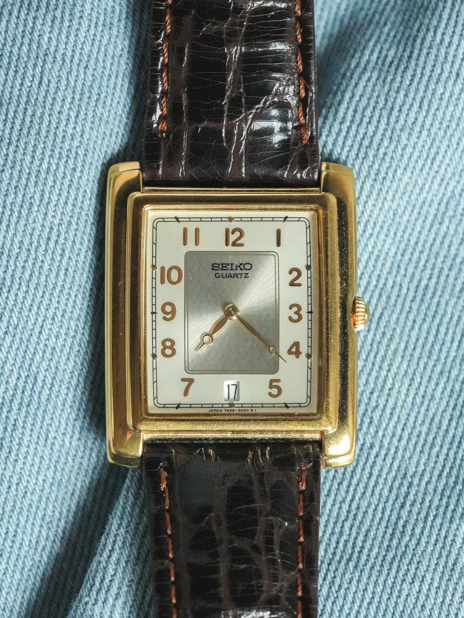Seiko - Tank Stepcase OR date 6h - 2001 - Atelier Victor - Vintage  Shop