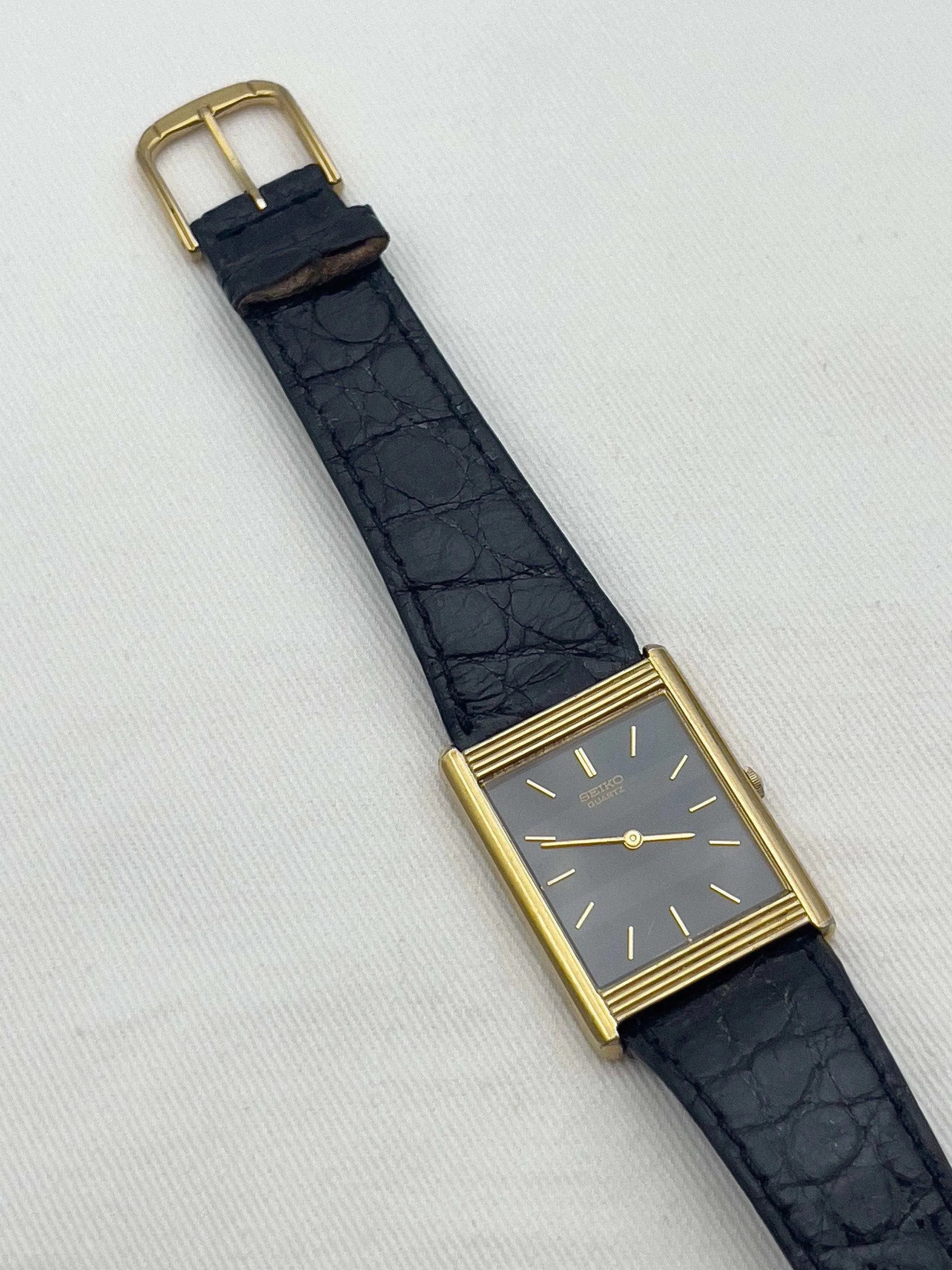 Seiko - Tank Striée Noir - 1984 - Atelier Victor - Vintage  Shop