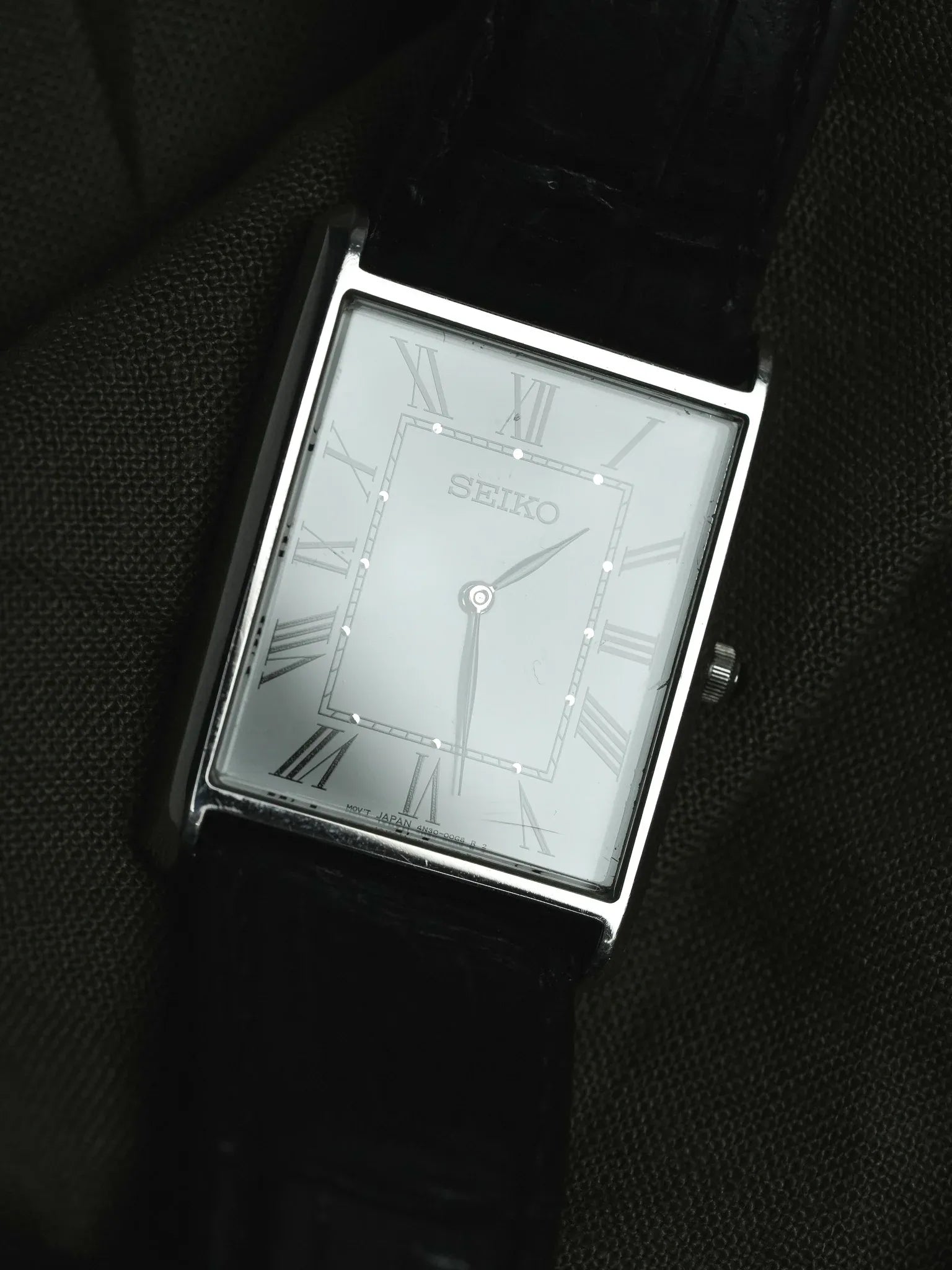 Seiko - Tank XL Acier Chiffres Romains Cabochon - 2002 - Atelier Victor