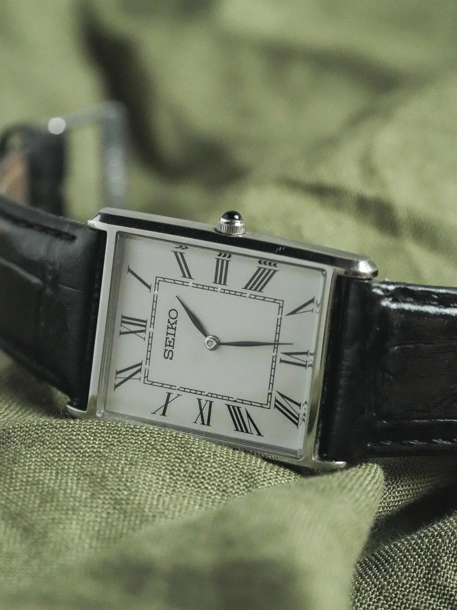 Seiko - Tank XL Acier Chiffres Romains Cabochon - 2002 - Atelier Victor