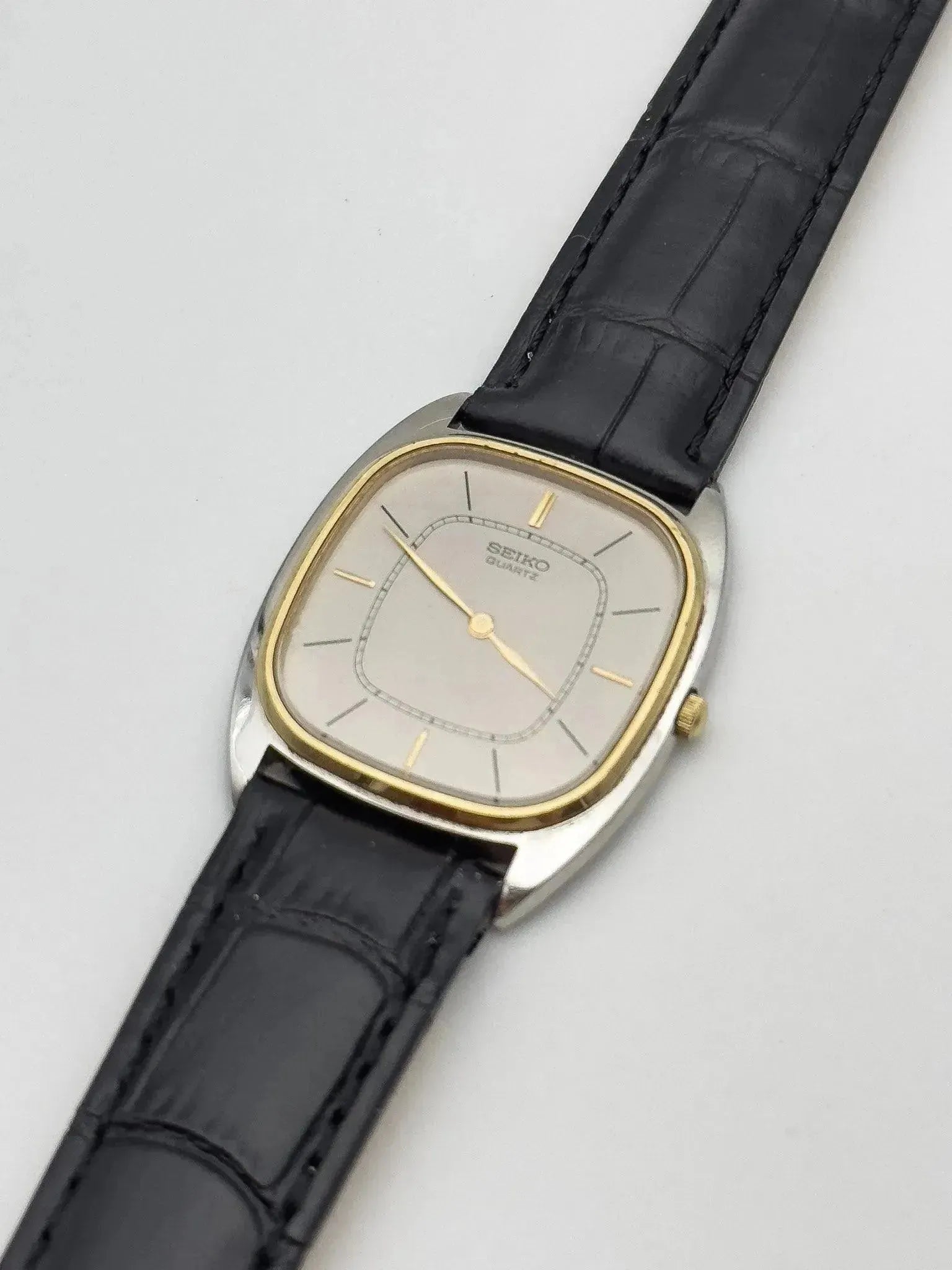 Seiko - Tonneau Grey Gold - 1980 - Atelier Victor Paris - Vintage Watch Shop Dubai