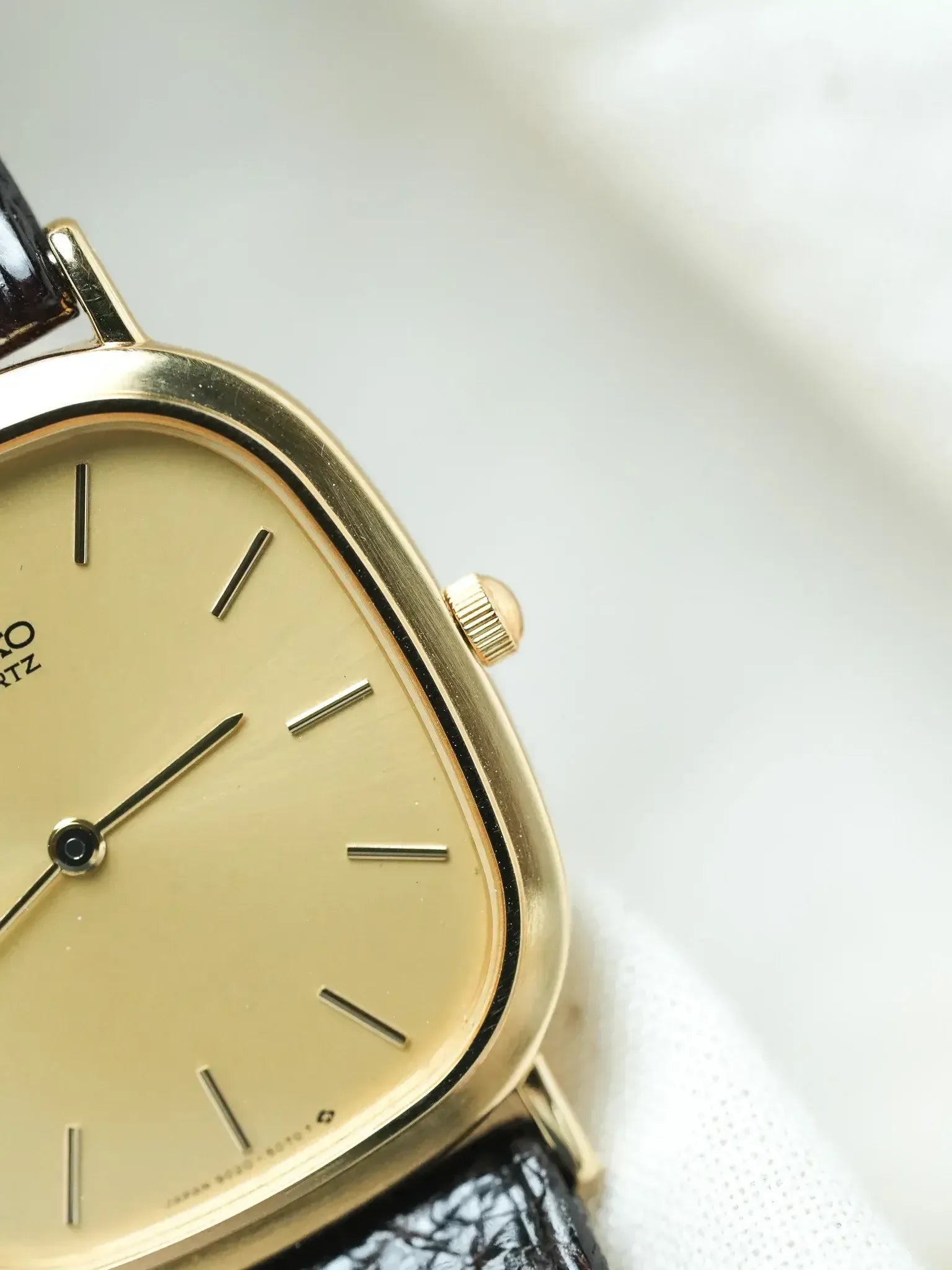 LEVER ゴールド アナログ時計 Japan レア seiko dress風 【公式通販】