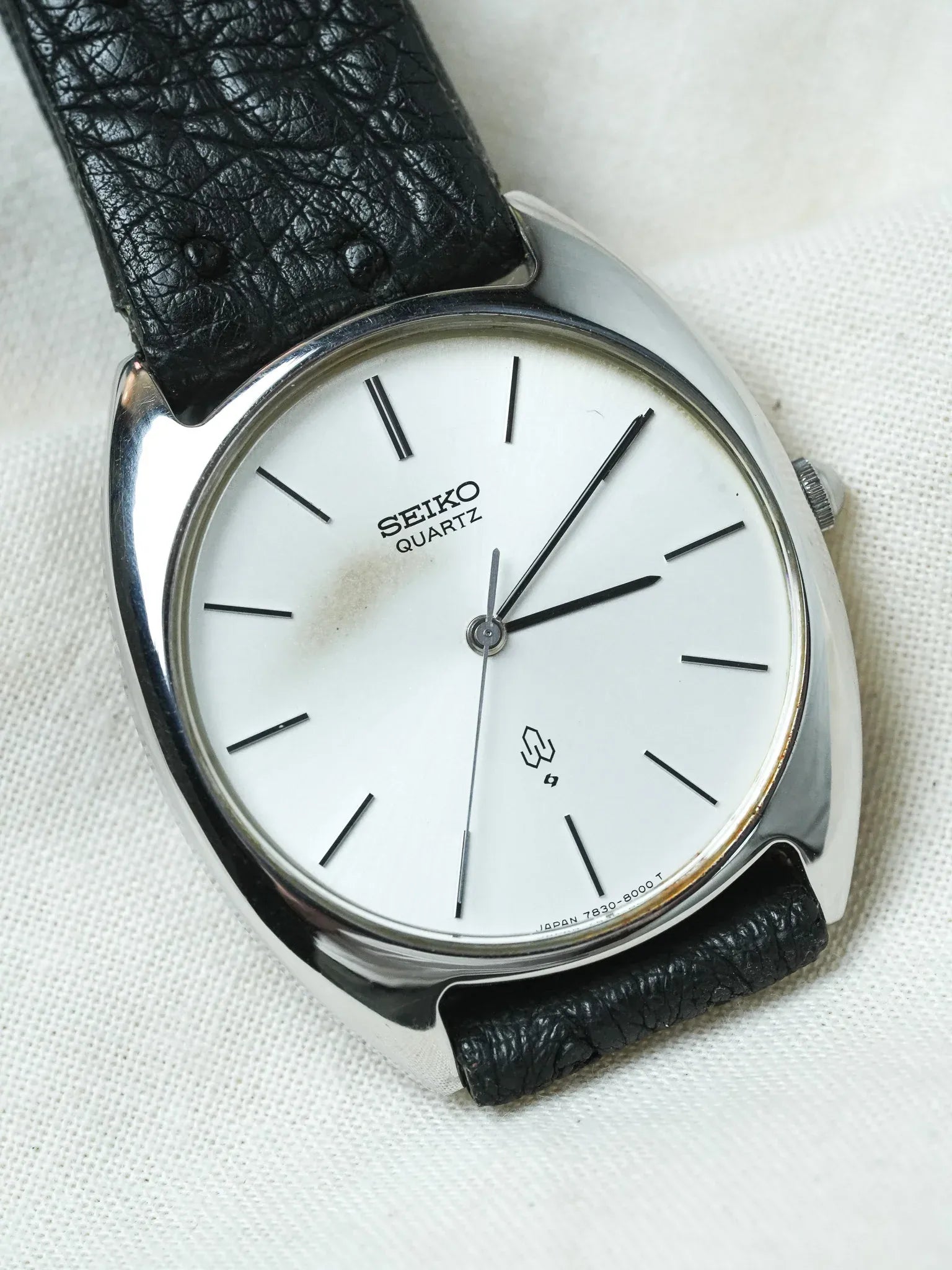 Seiko - Tonneau Quartz Acier Patine - NOS - 1988 - Atelier Victor