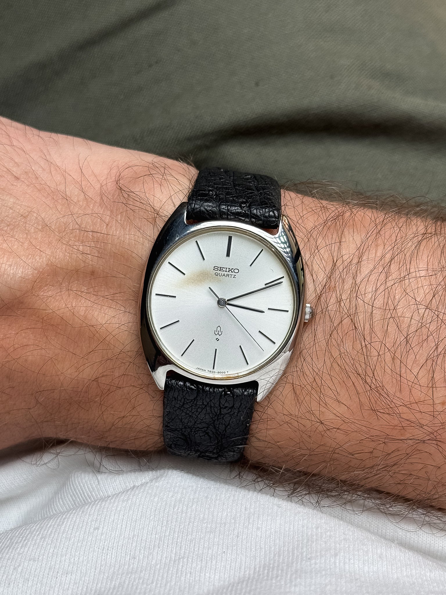Seiko - Tonneau Quartz Acier Patine - NOS - 1988 - Atelier Victor - Vintage Watch Shop